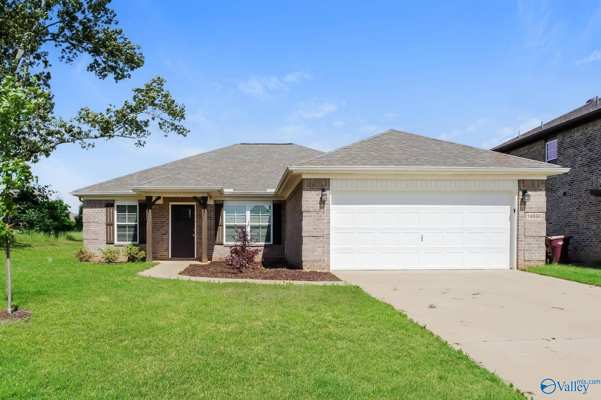 Athens, AL 35613,14690 Bowman Street