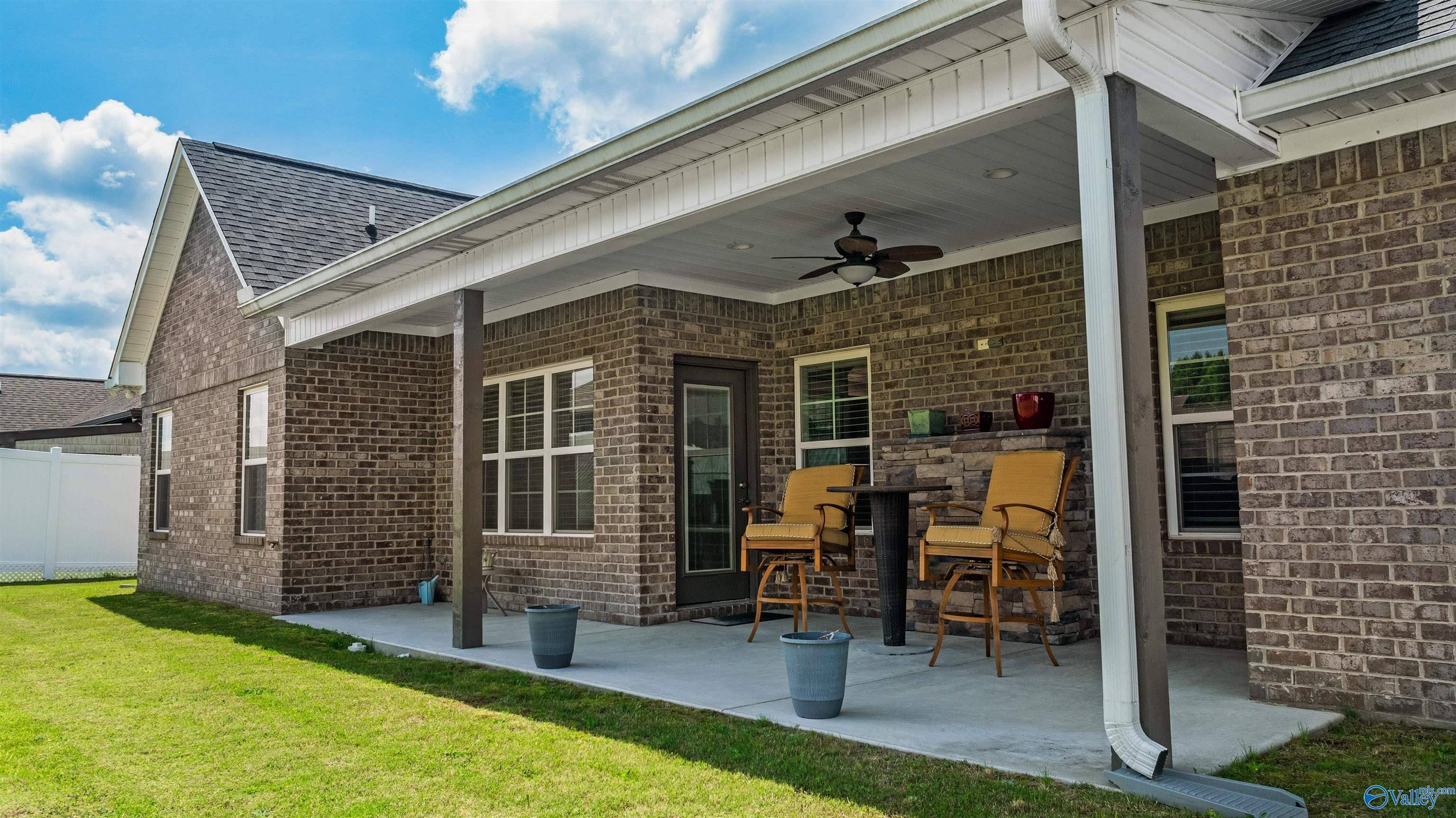 Rainsville, AL 35986,49 Gala Street
