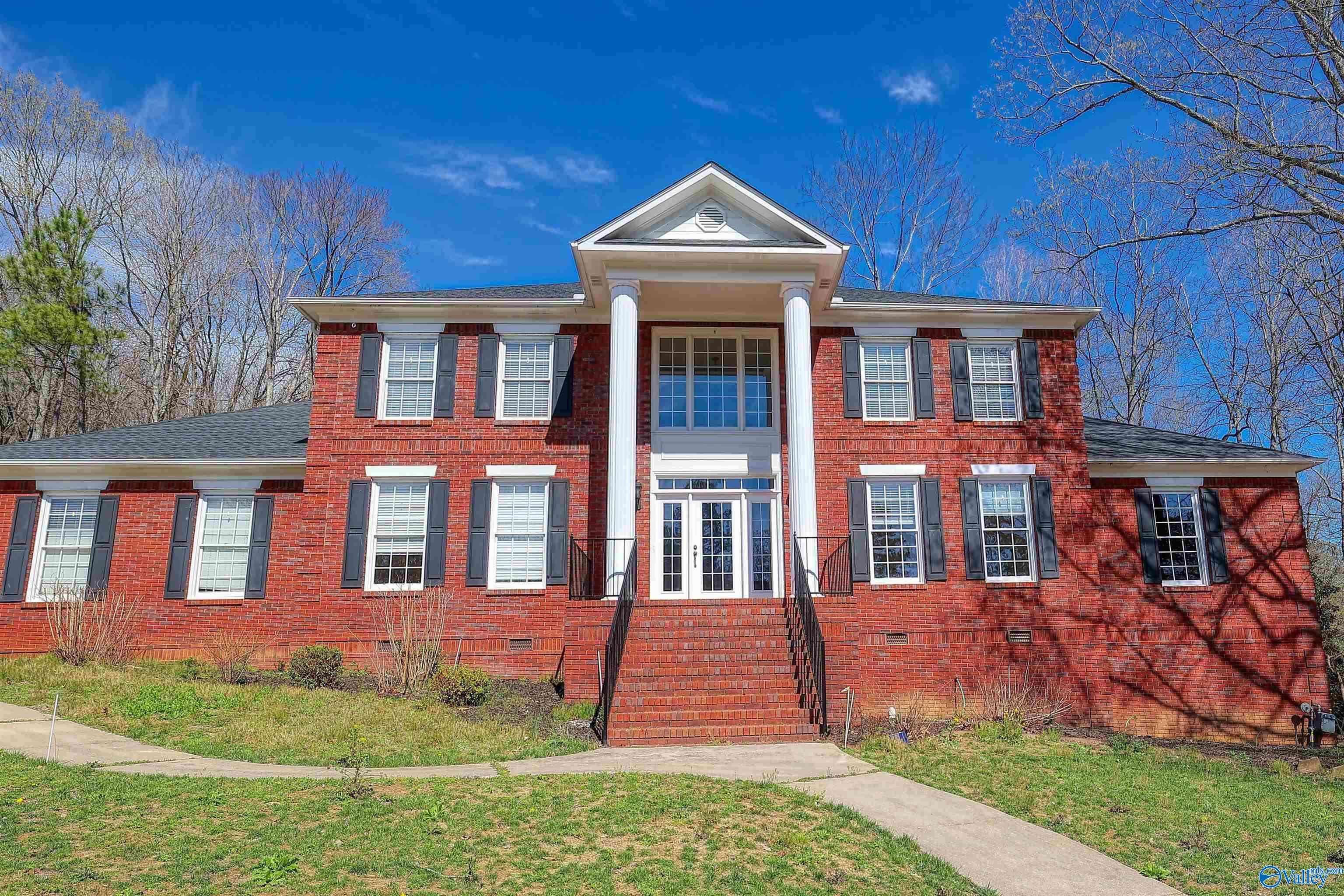 Huntsville, AL 35763,2898 Hampton Cove Way