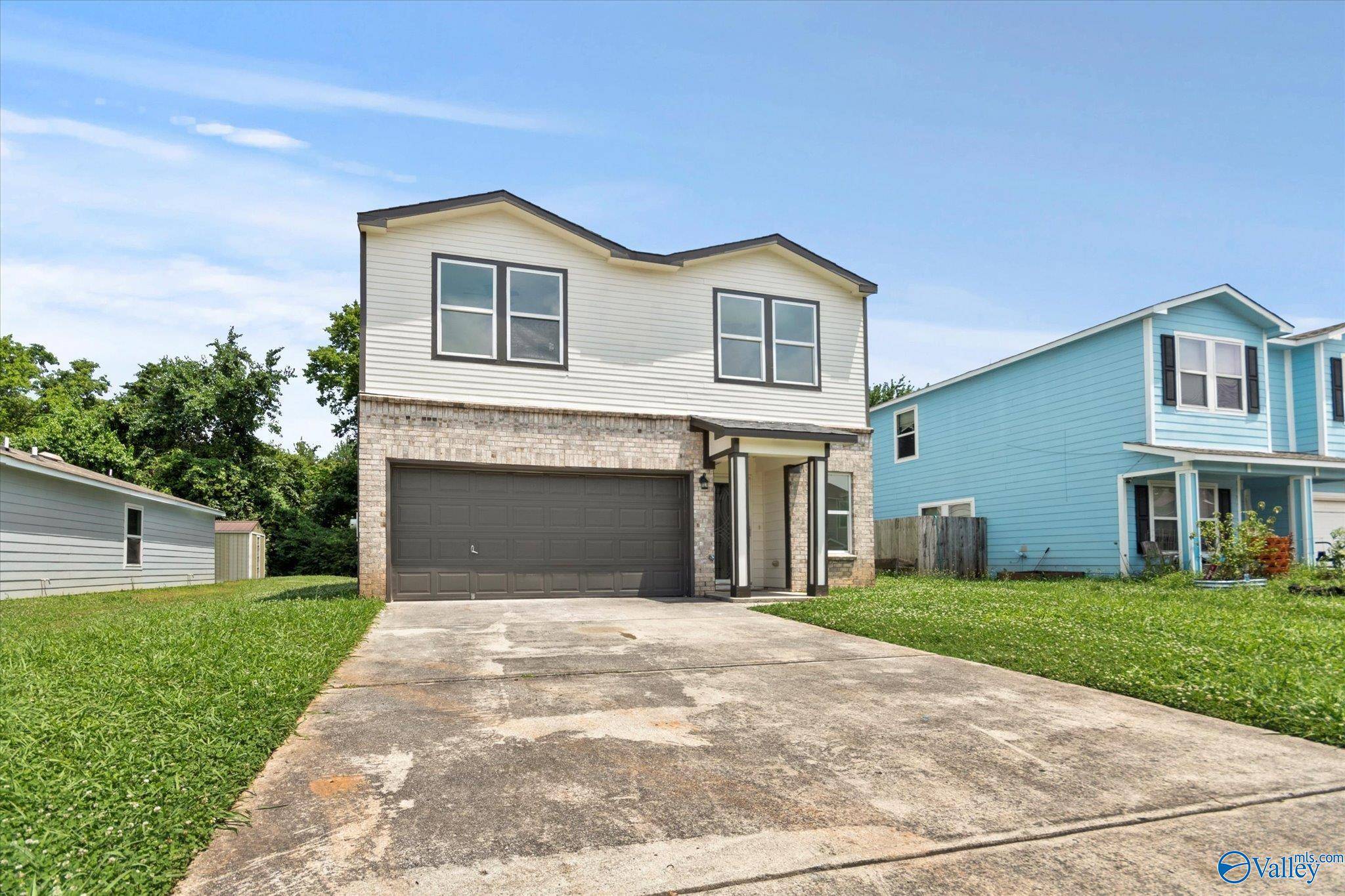 Huntsville, AL 35810,223 Dormont Drive NE