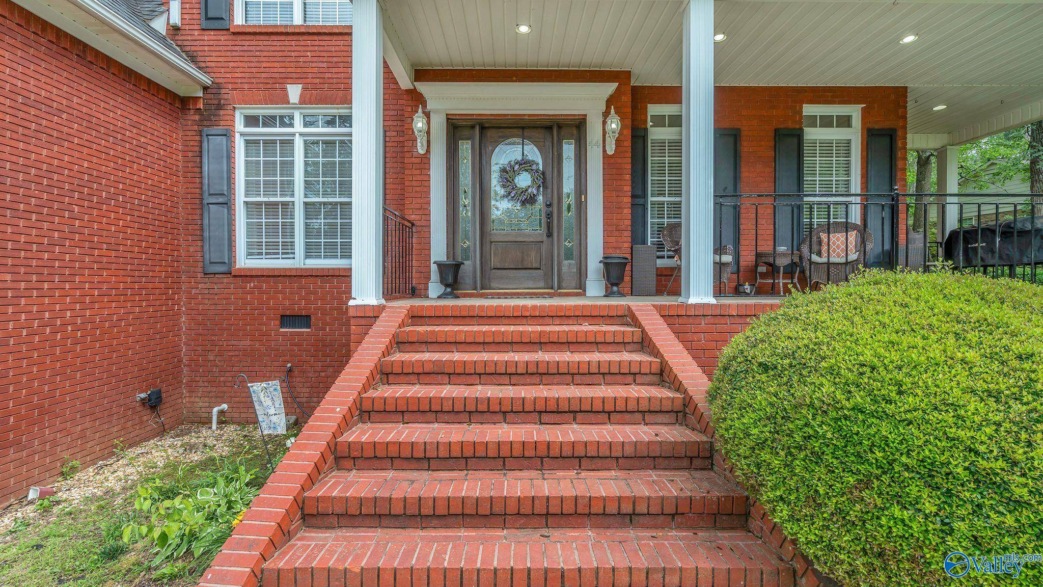 Scottsboro, AL 35769,44 Jeff Street