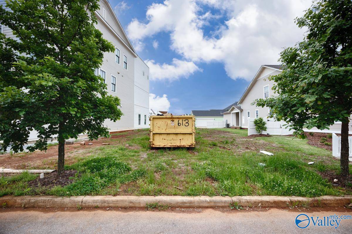 Madison, AL 35756,211 Mission Street