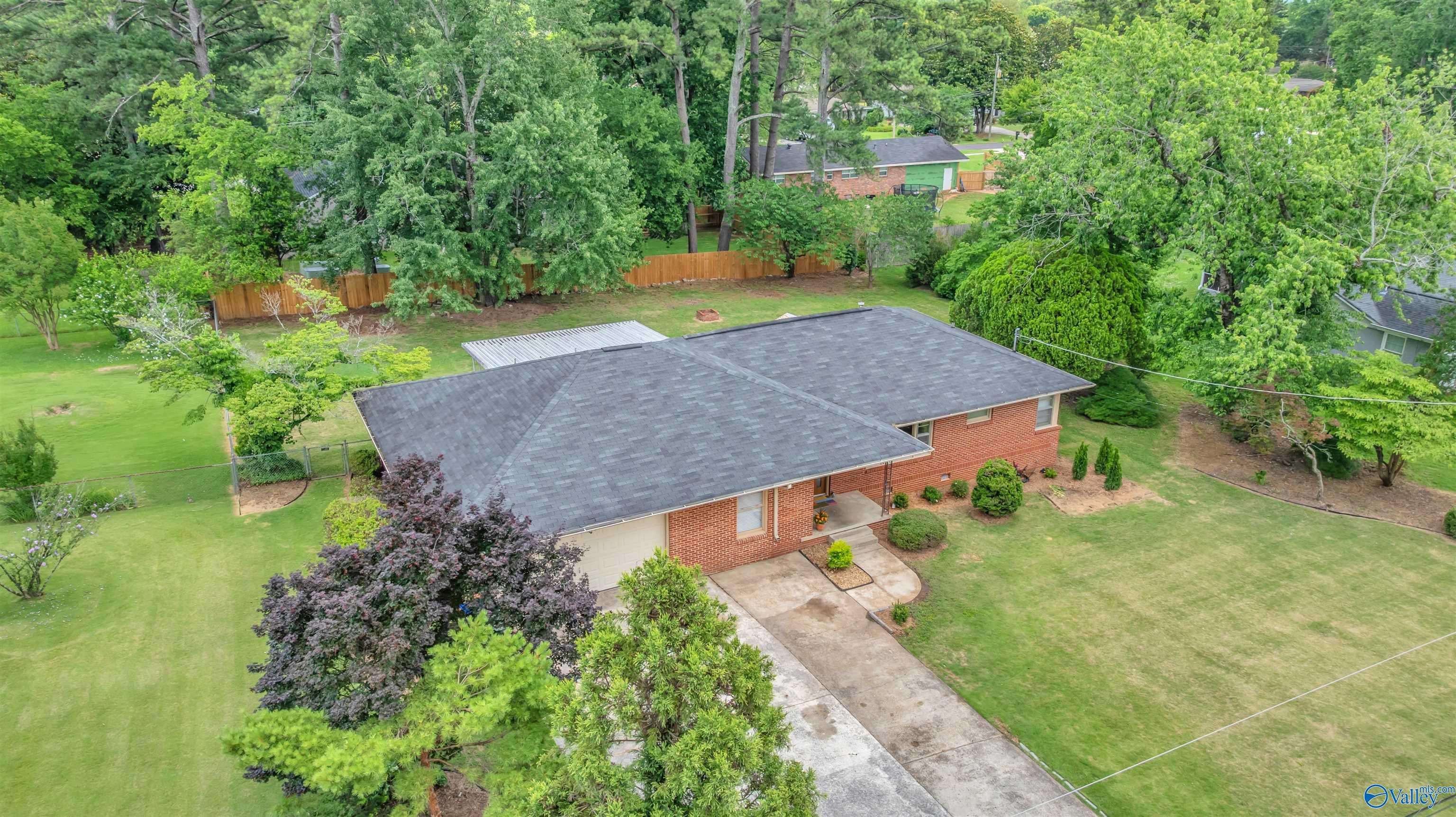 Huntsville, AL 35802,1011 Cole Drive SE