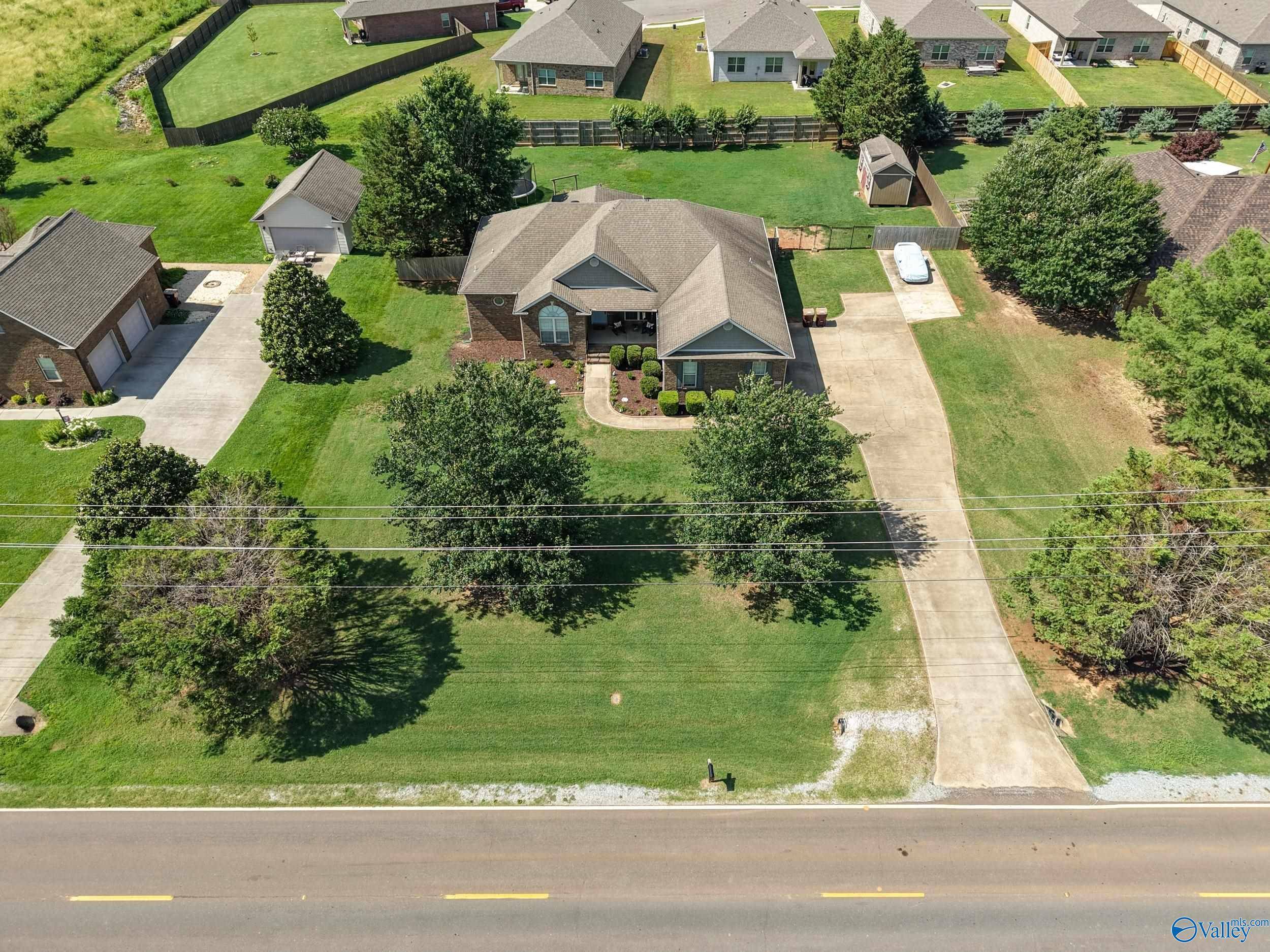 Athens, AL 35613,26283 Pepper Road