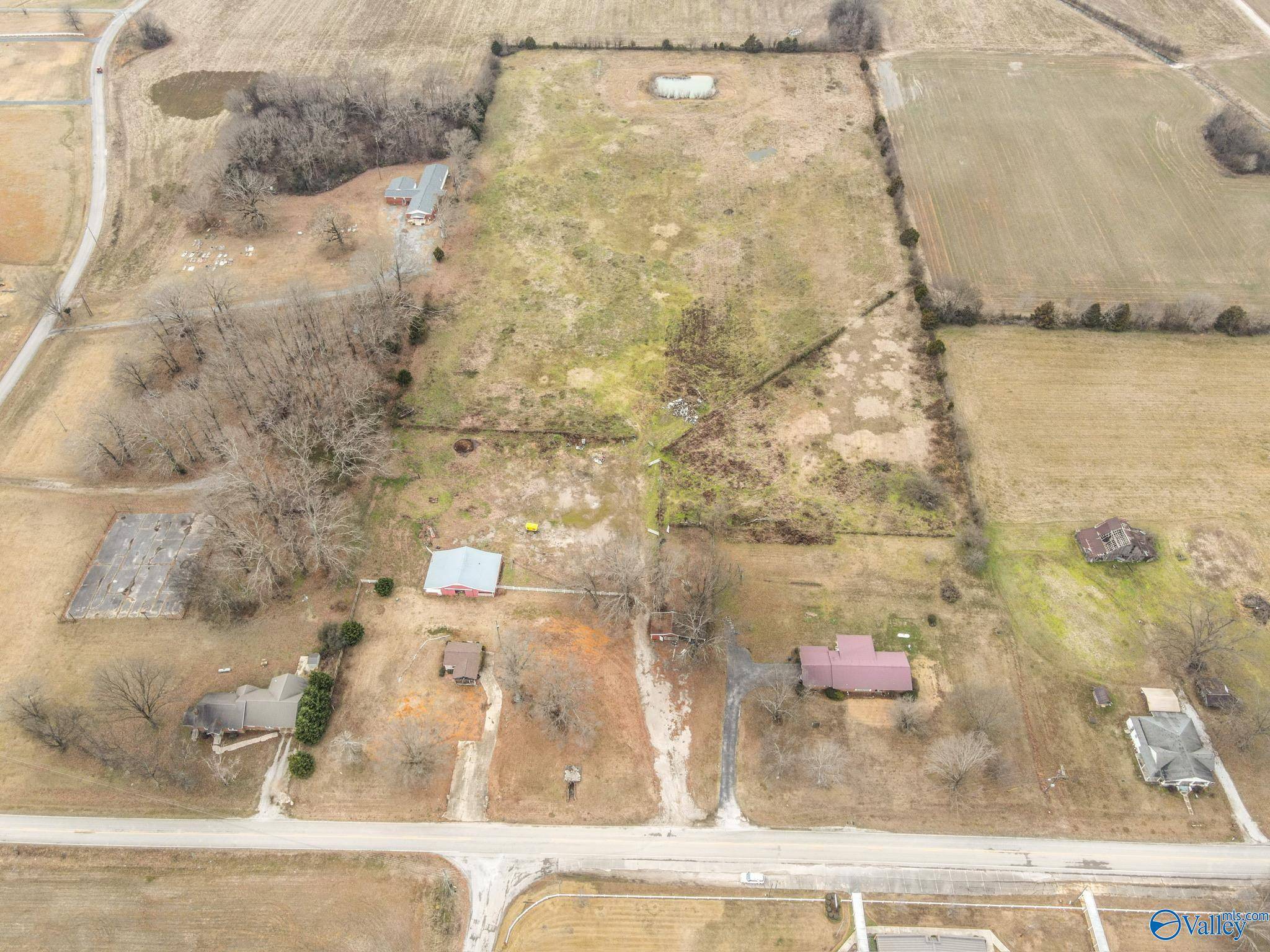 Mount Hope, AL 35651,8510 County Road 23