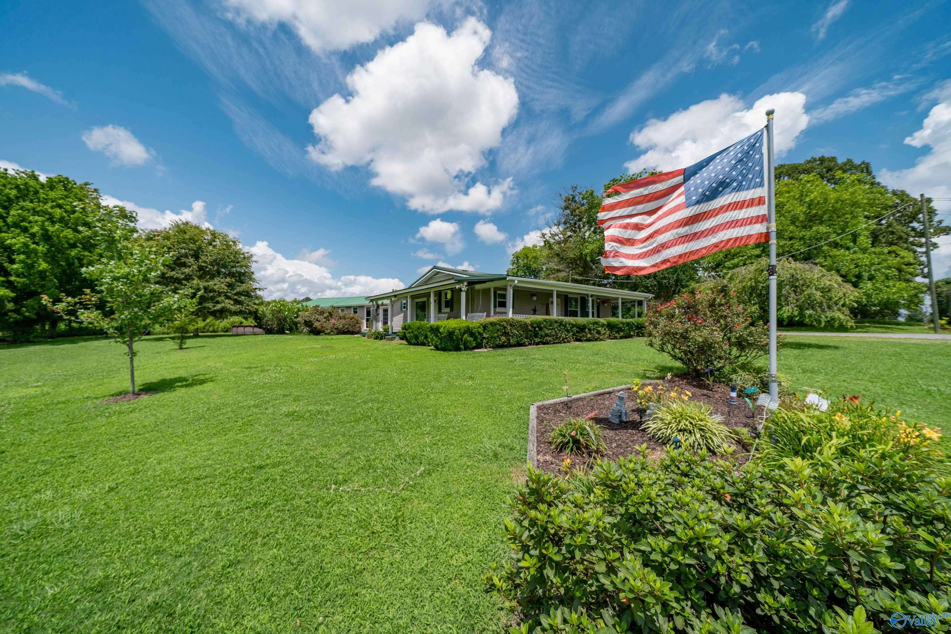 Albertville, AL 35950,7566 Section Line Road