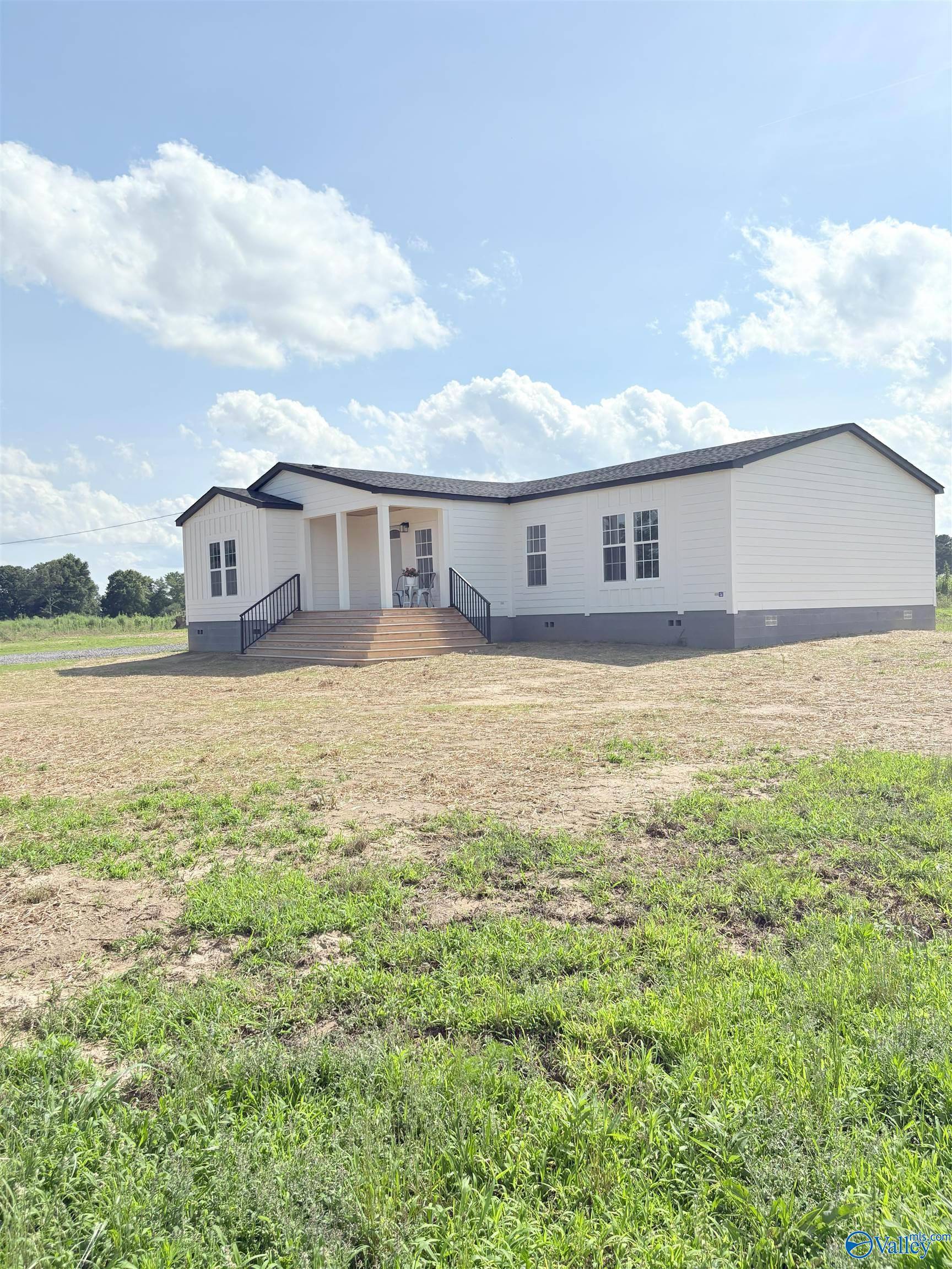 Crossville, AL 35962,628 County Road 384