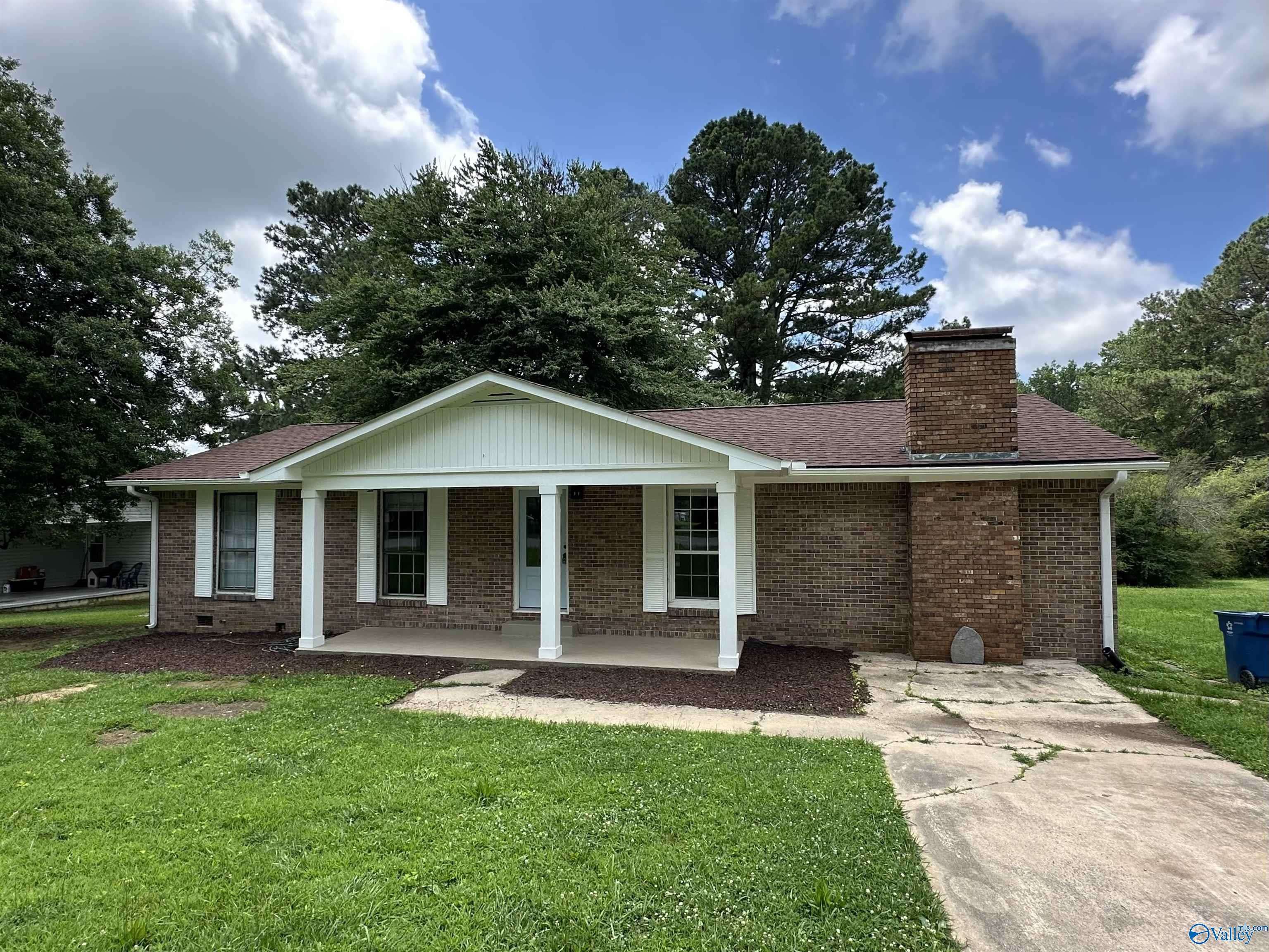 Boaz, AL 35957,400 East Highway