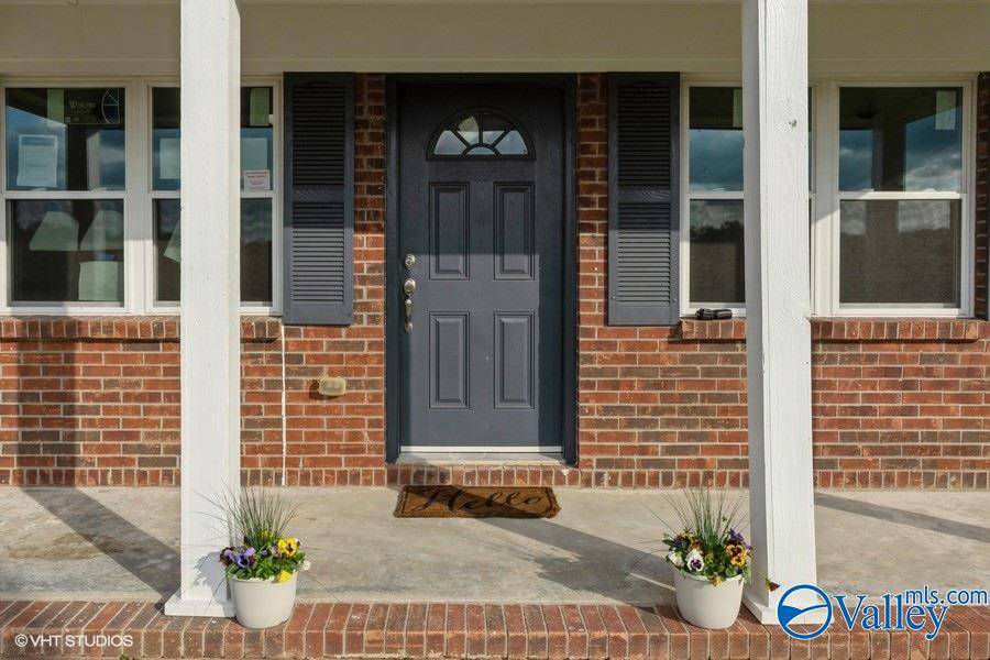 Eva, AL 35621,99 Frost Road