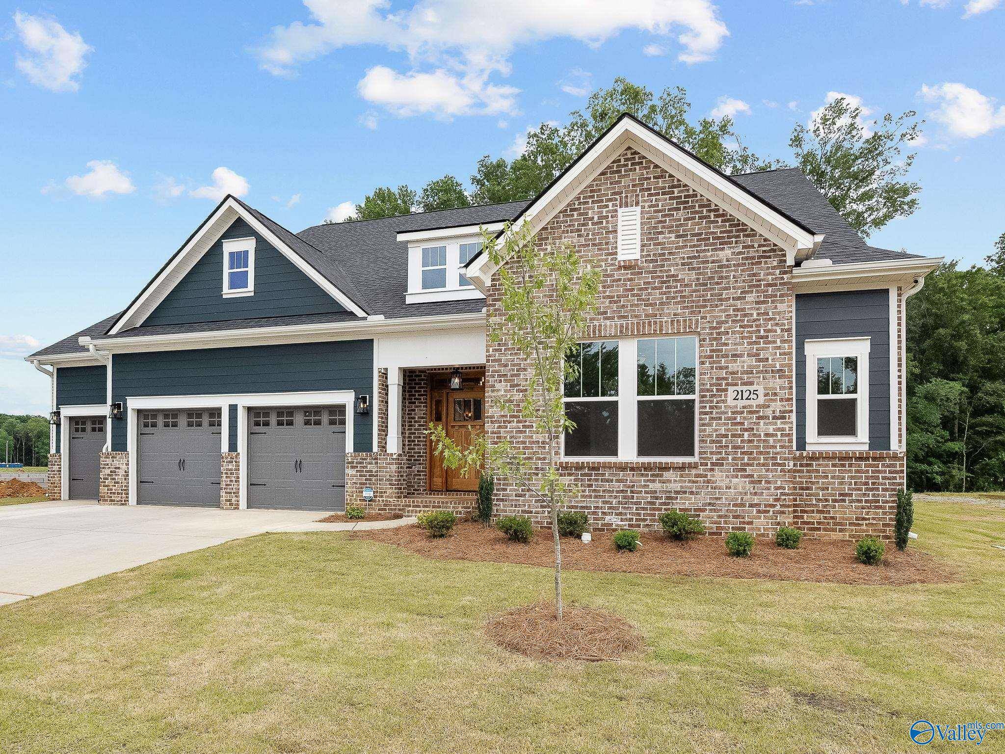 Huntsville, AL 35802,2125 Bloomfell Bend SW