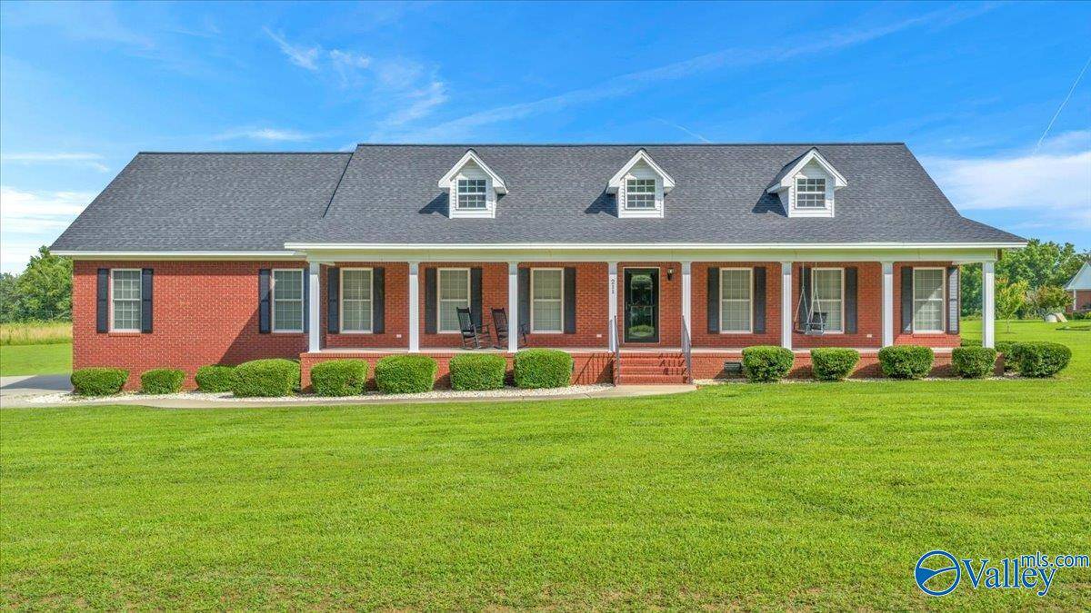 Rainsville, AL 35986,211 Dilbeck Road