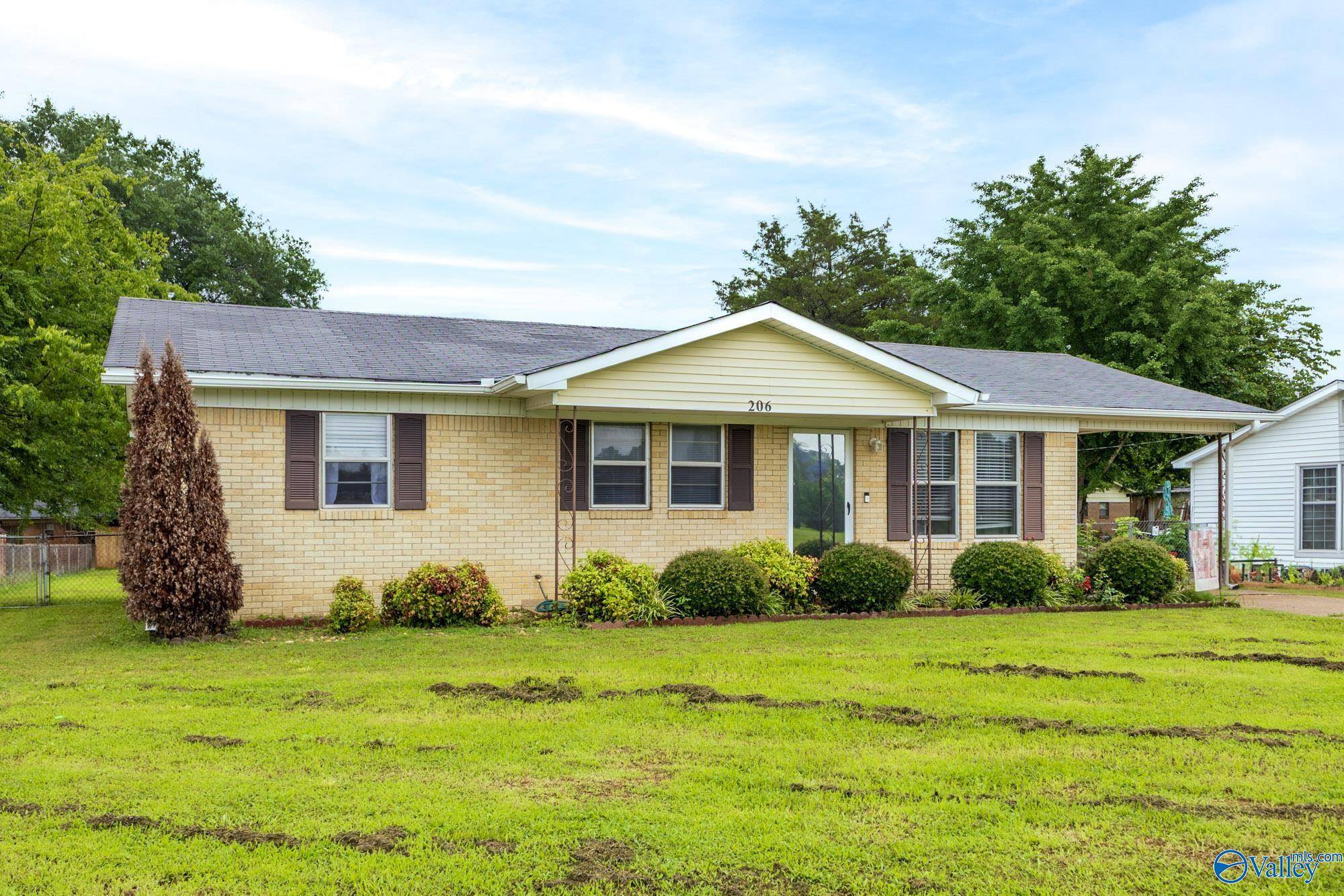 Athens, AL 35611,206 Bullington Road