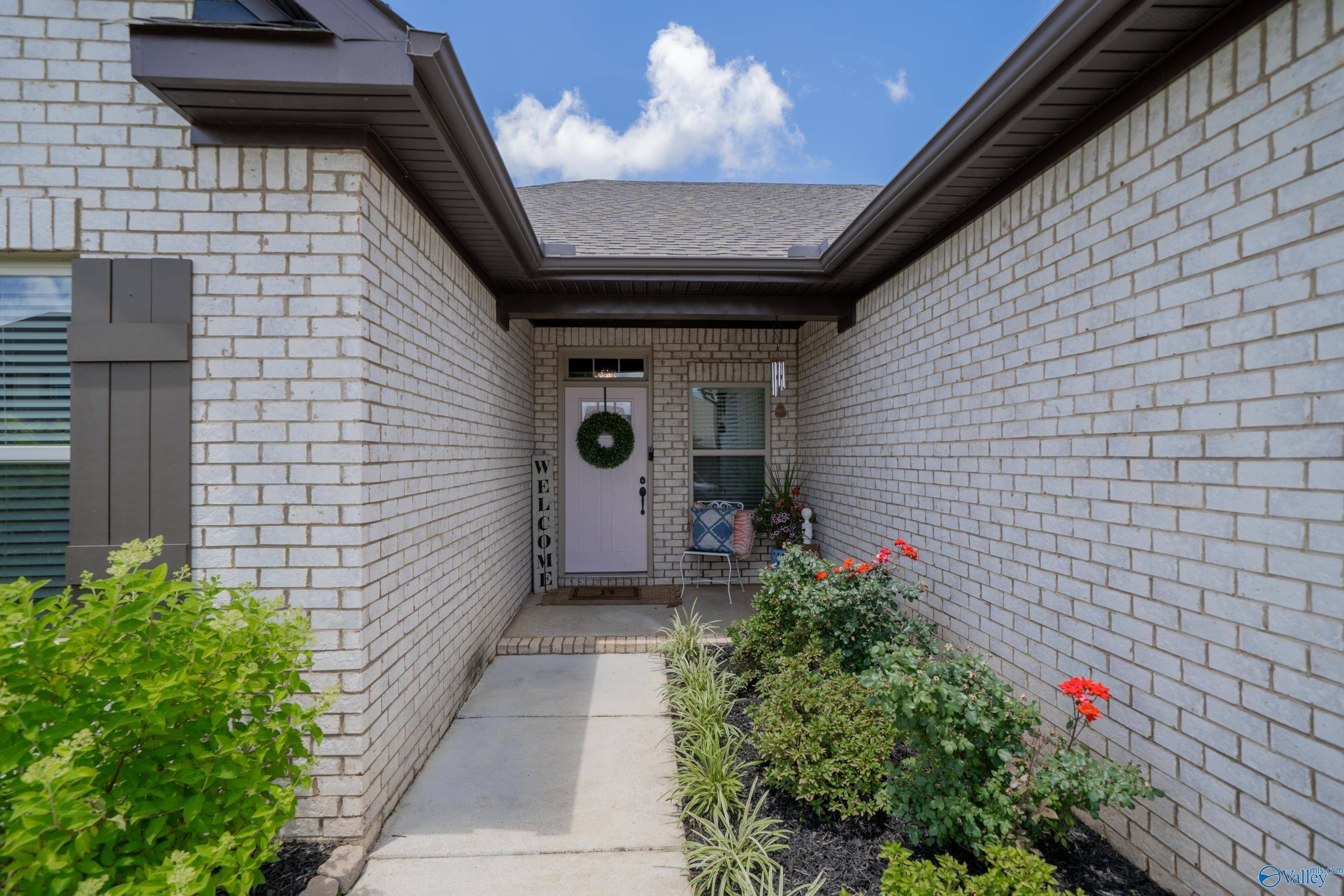 New Market, AL 35761,113 Edmund Circle