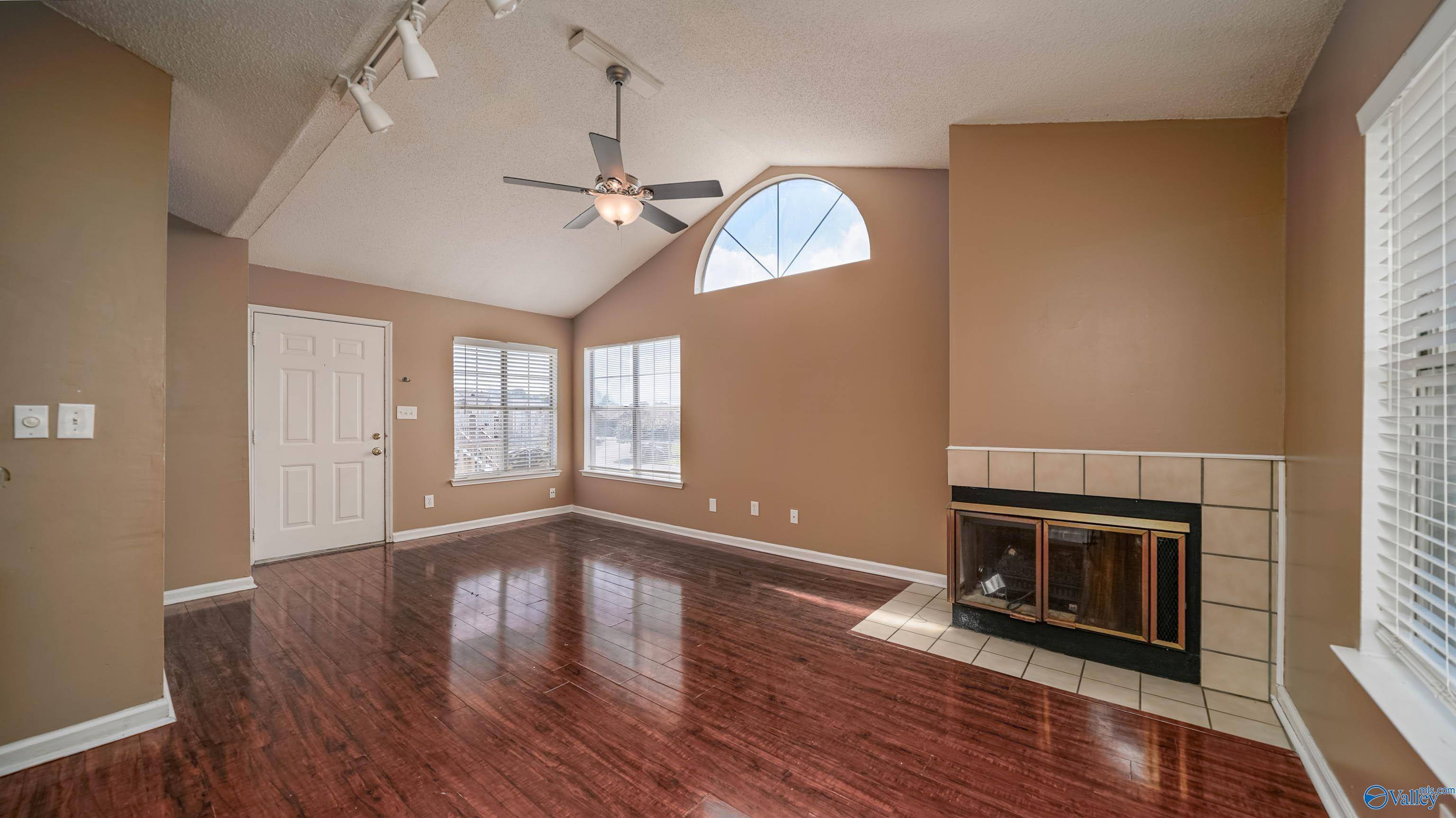 Madison, AL 35758,124 Waters Edge Drive #124
