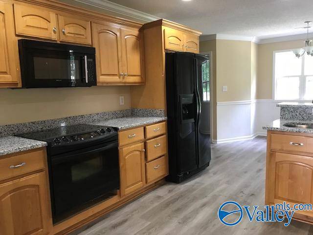 Madison, AL 35758,107 Justice Way