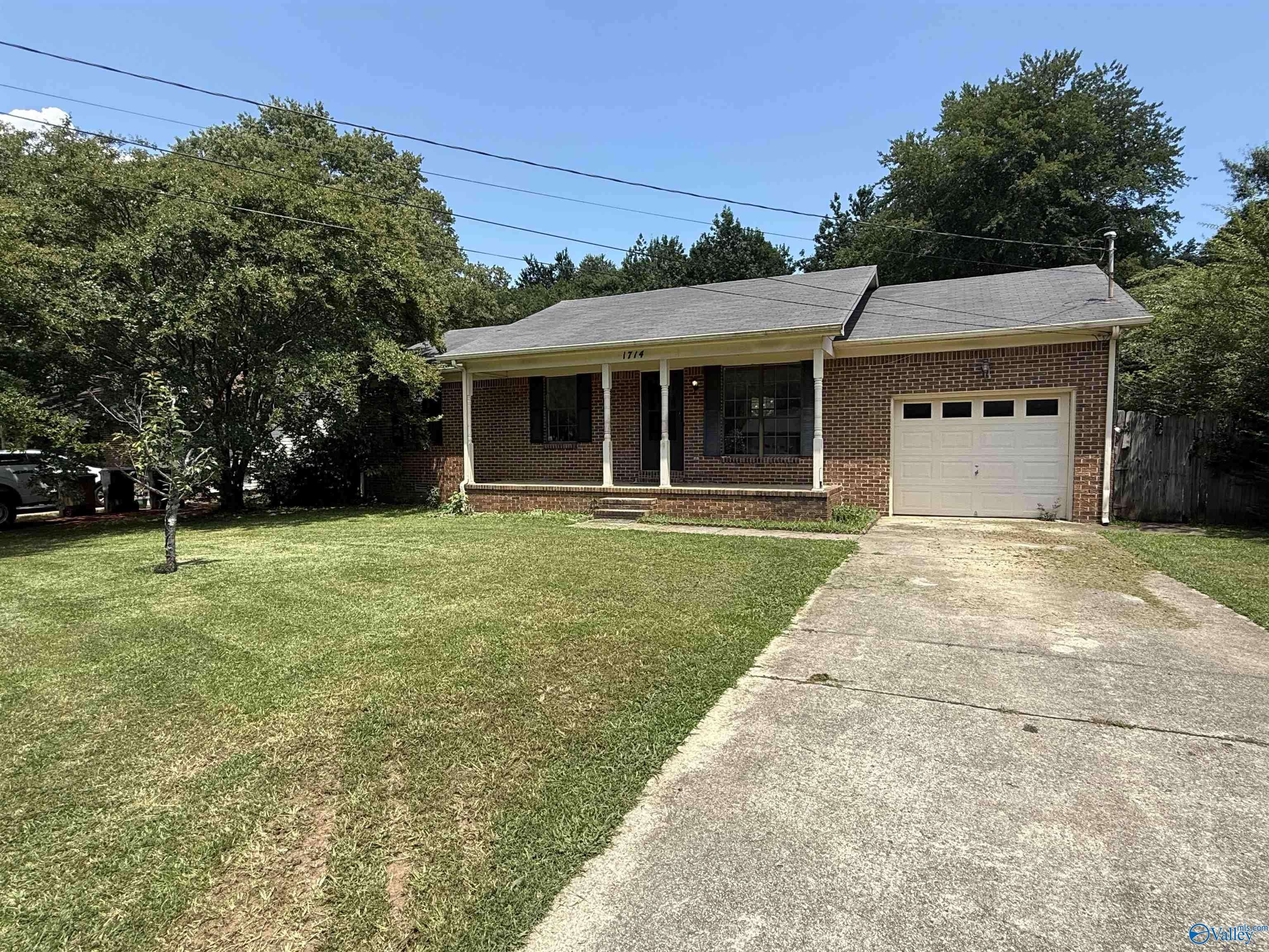 Decatur, AL 35603,1714 Wilshire Avenue SW
