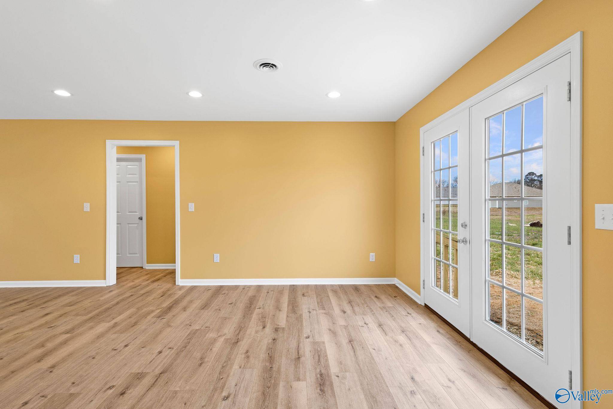 Albertville, AL 35950,15 Carrington Lane
