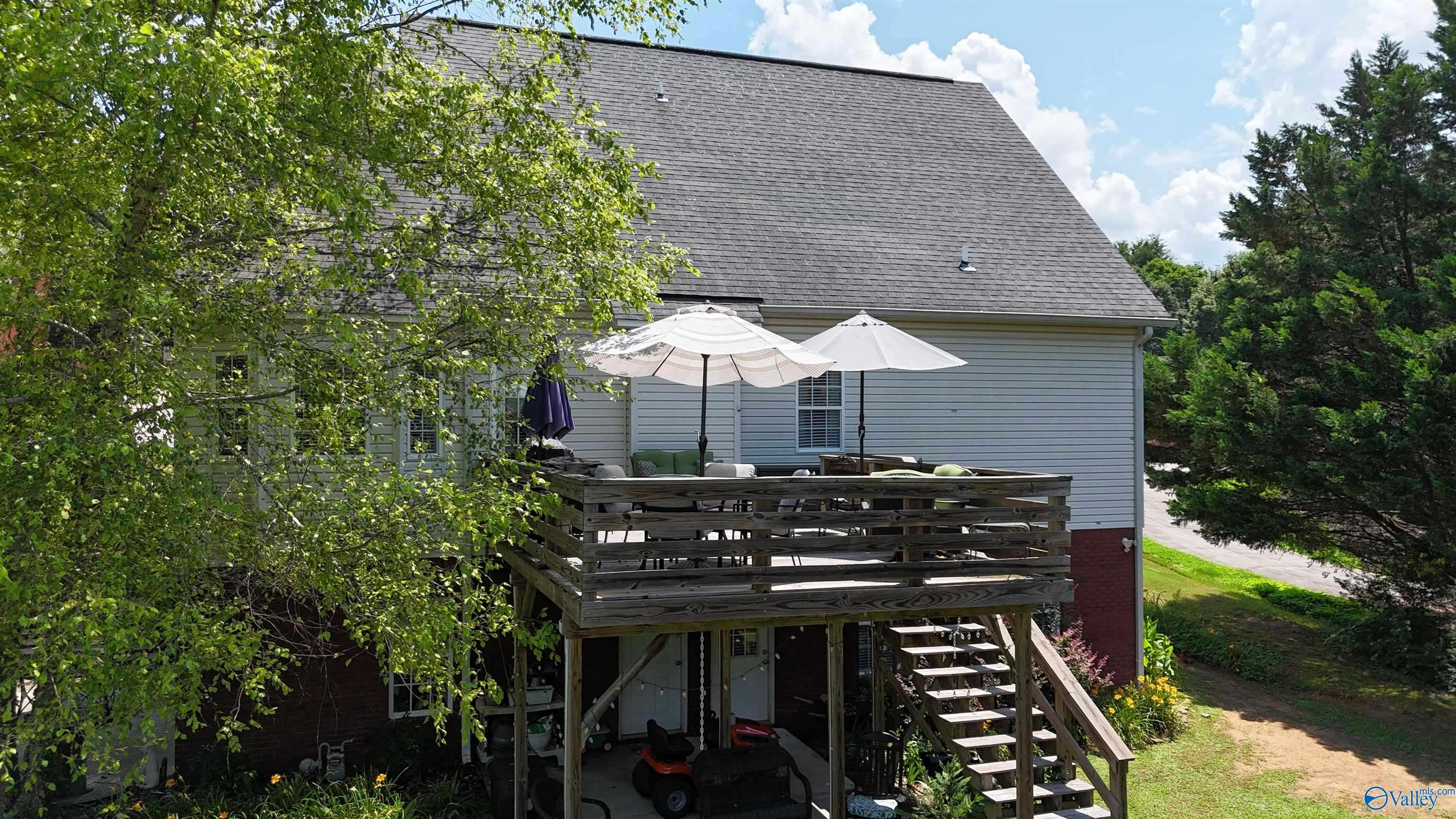 Guntersville, AL 35976,5520 Cedar Mill Drive N