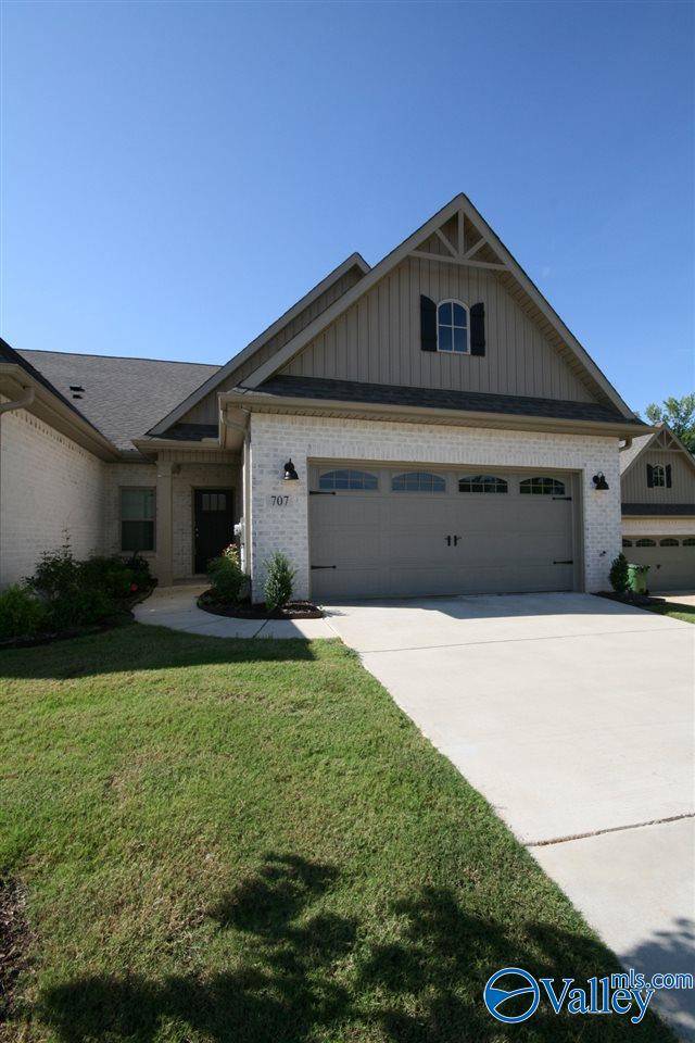 Huntsville, AL 35824,707 SW Sluice Drive