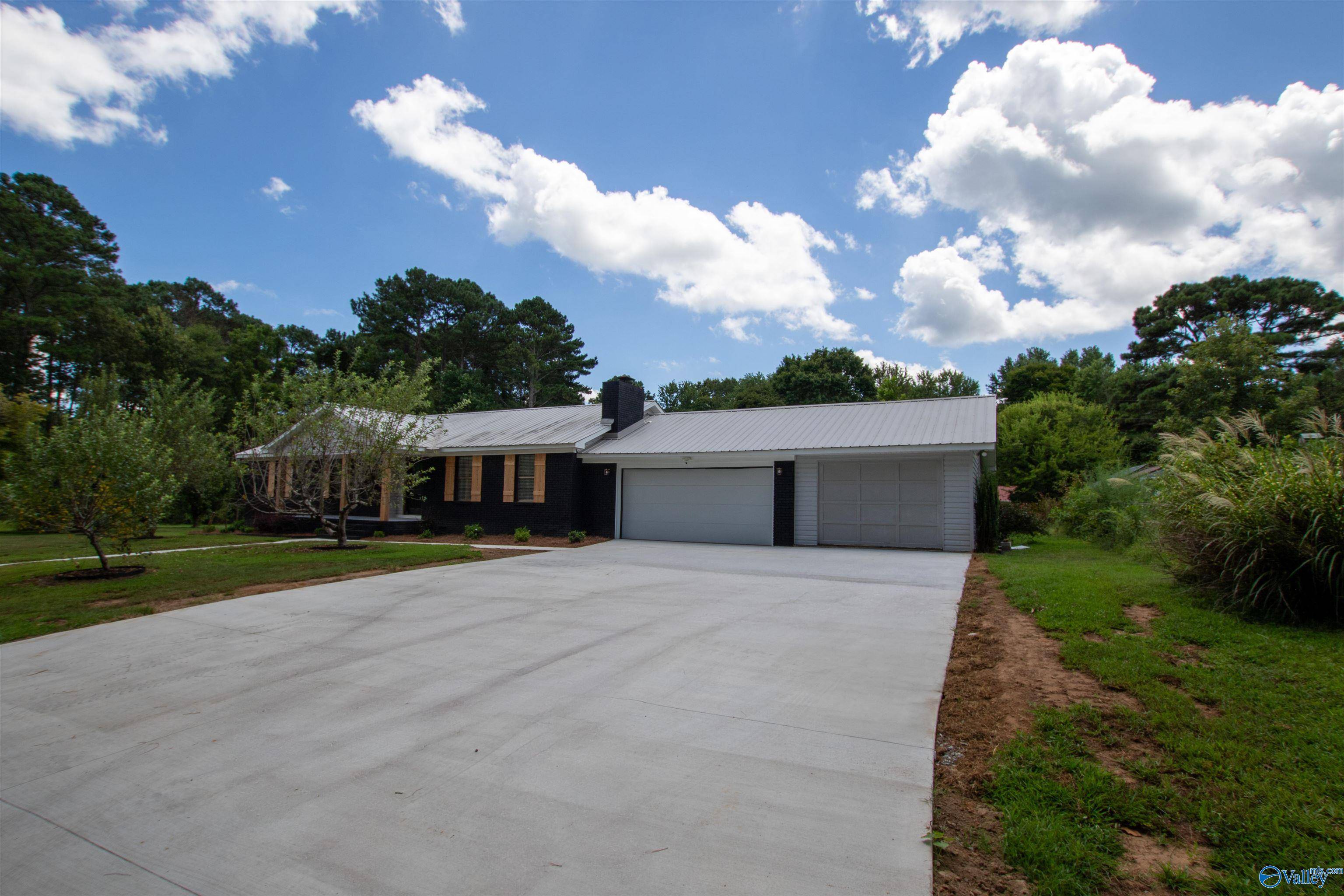 Scottsboro, AL 35769,89 Lake Drive