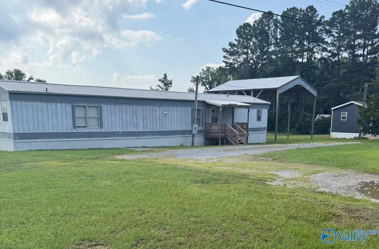 Town Creek, AL 35672,194 County Road 449