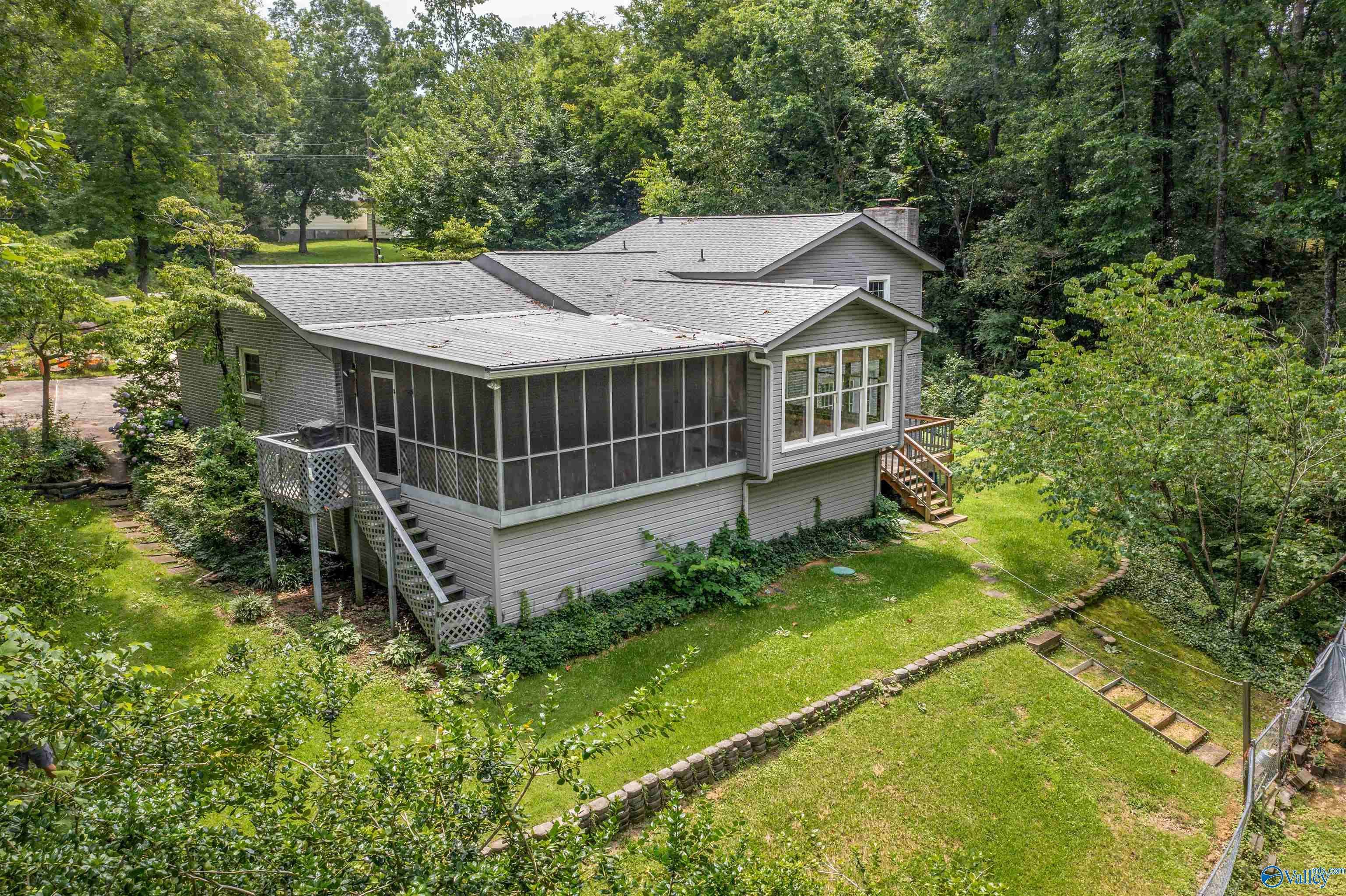 Gadsden, AL 35904,304 Sherwood Drive