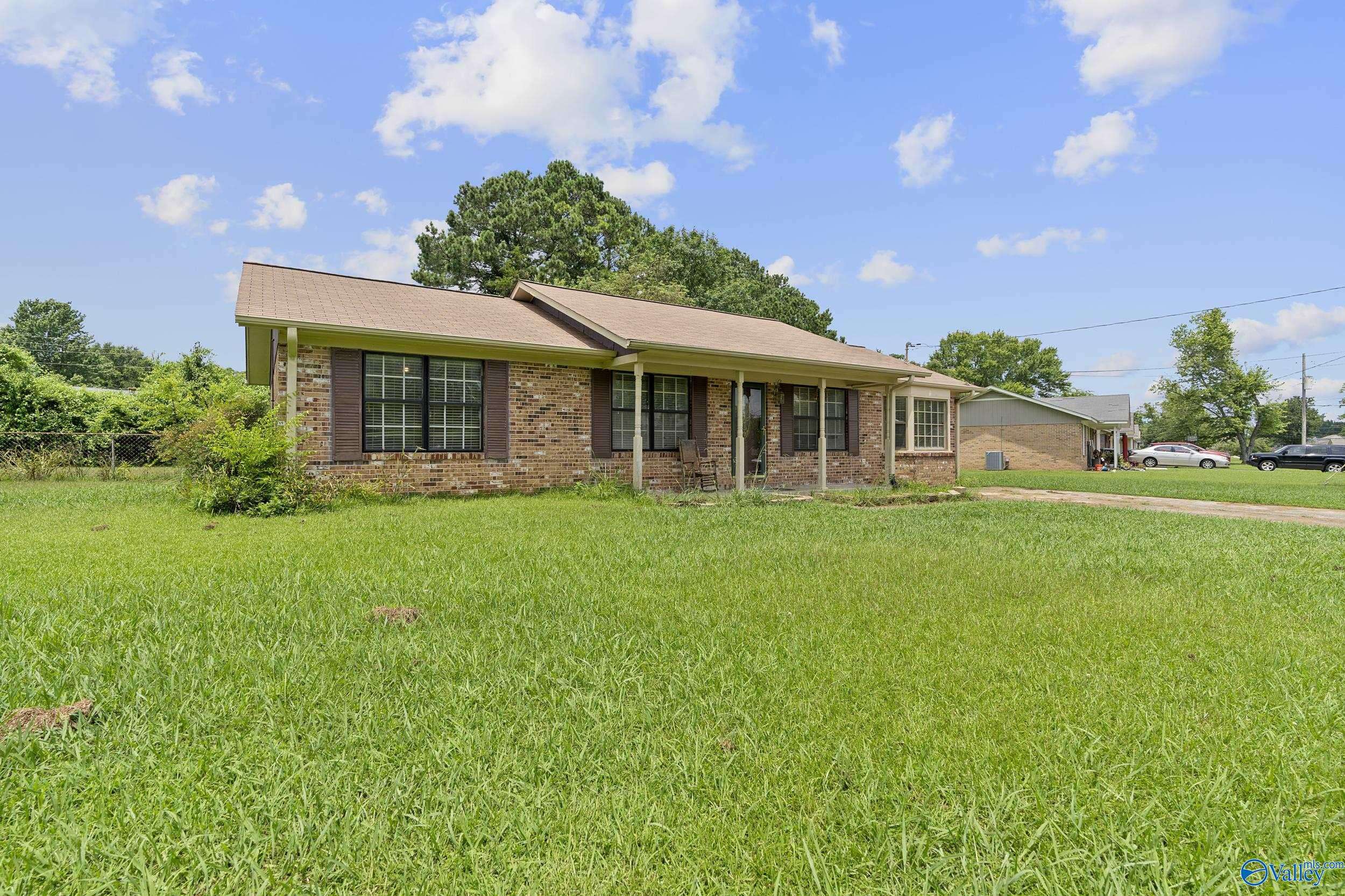 Decatur, AL 35603,3113 Farmington Road SW