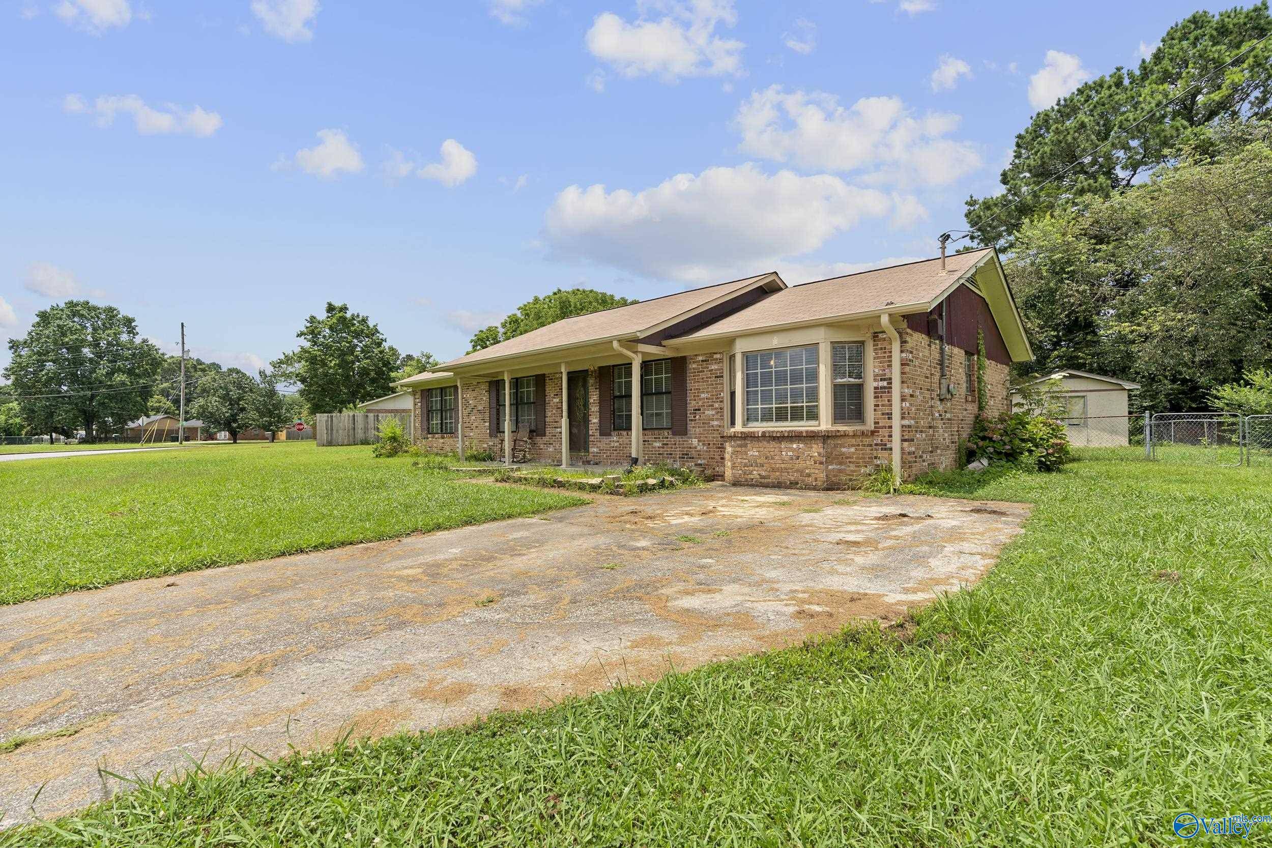 Decatur, AL 35603,3113 Farmington Road SW