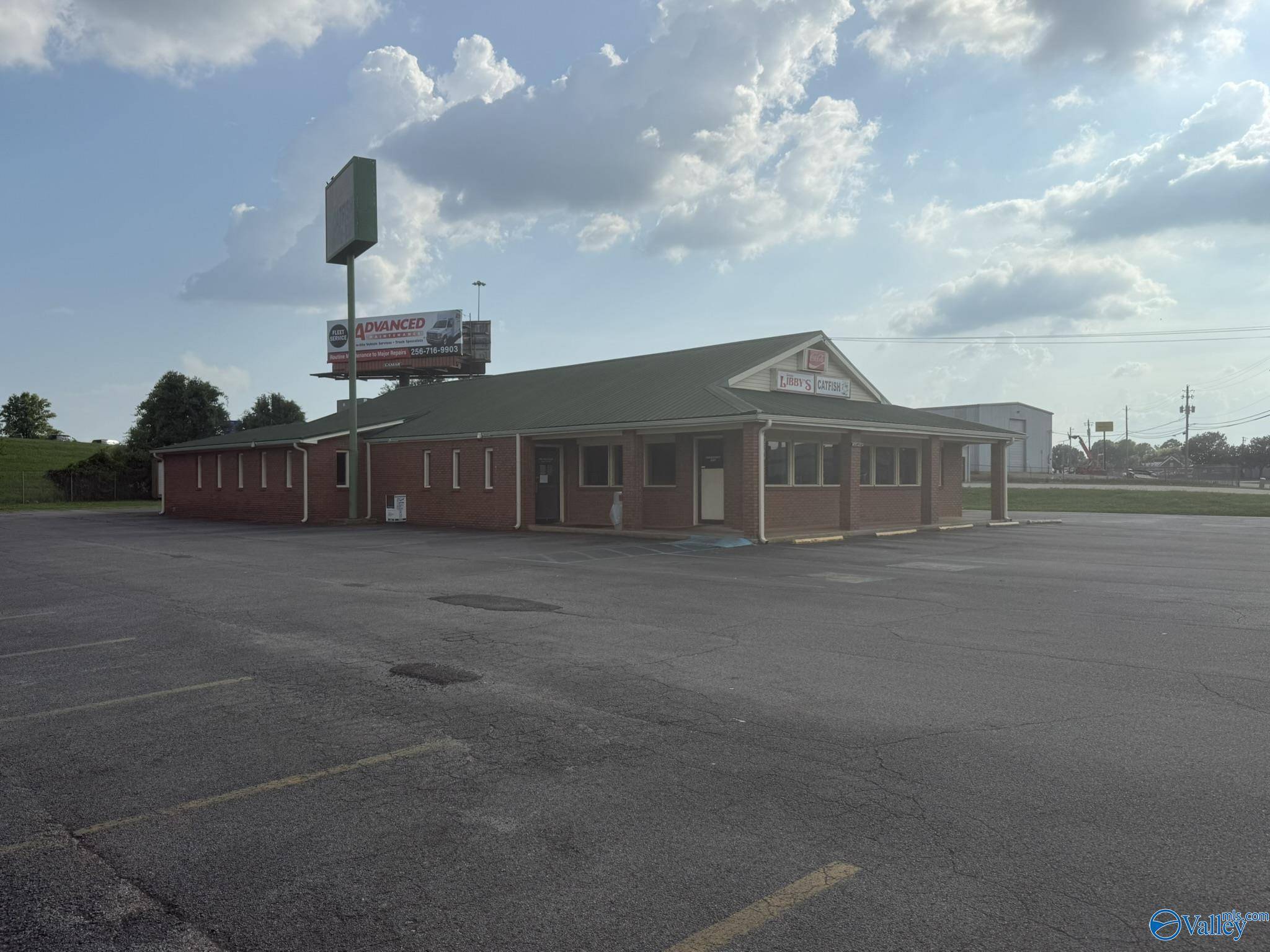 Madison, AL 35758,234 Lime Quarry Road