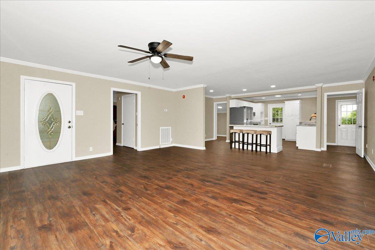 Moulton, AL 35650,7576 County Road 460