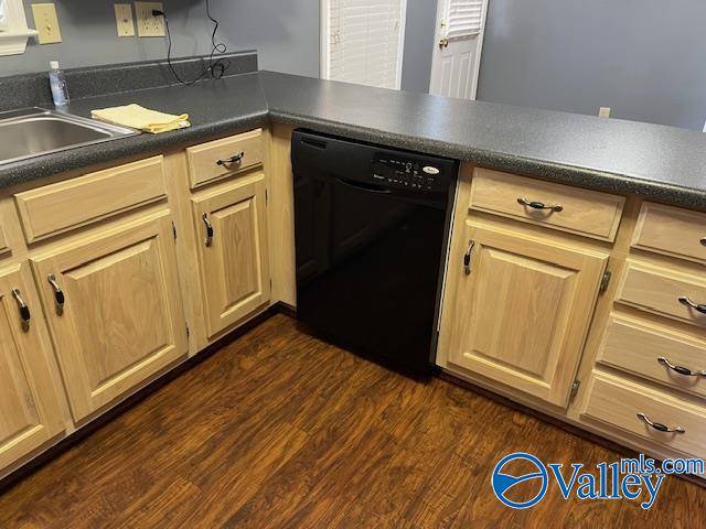 Decatur, AL 35601,2107 Parkplace Street
