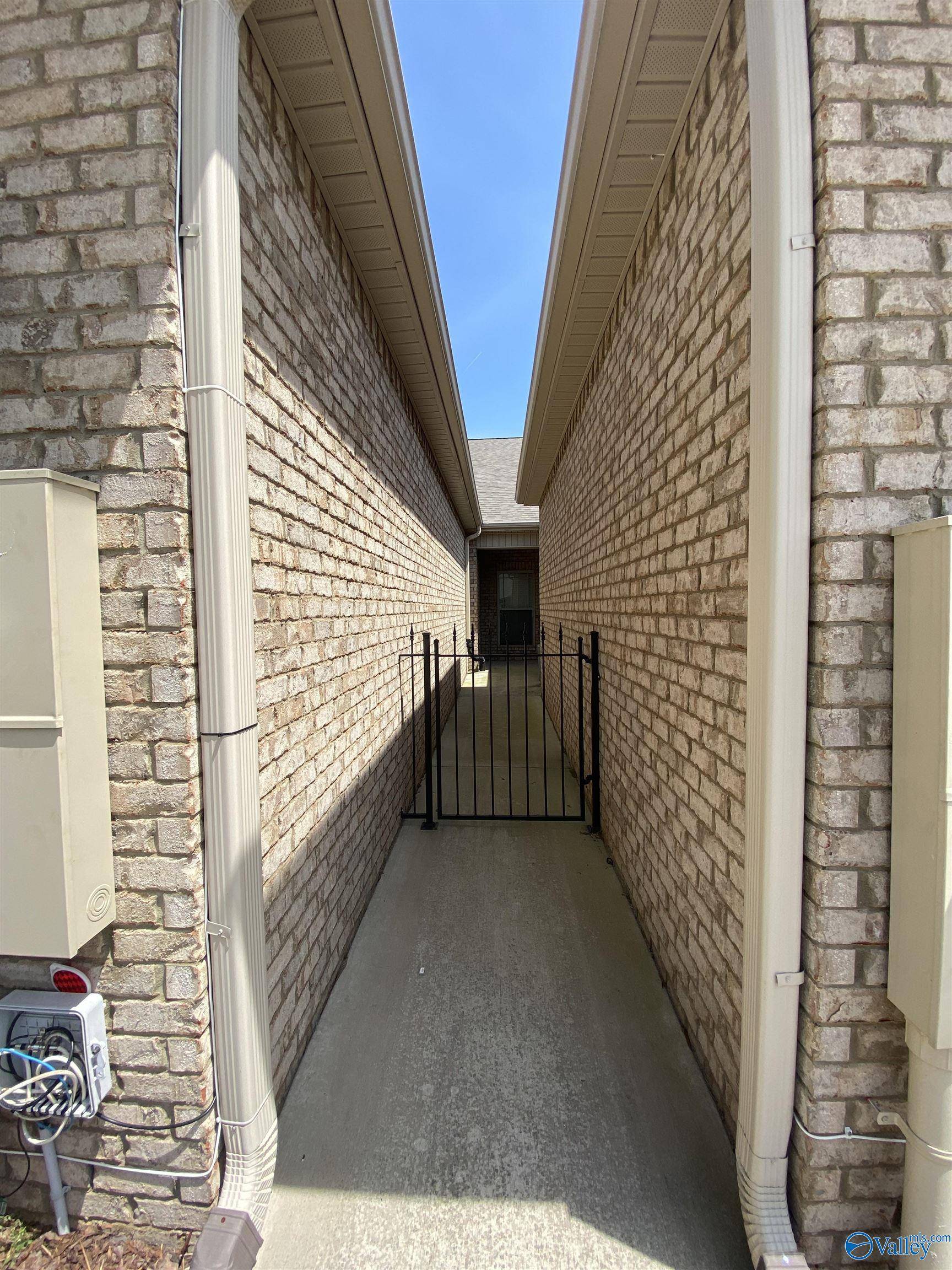Huntsville, AL 35824,46 Cypress Point Drive