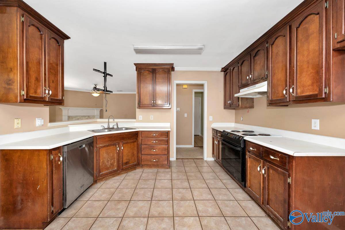 Madison, AL 35758,177 Jarrett Lane