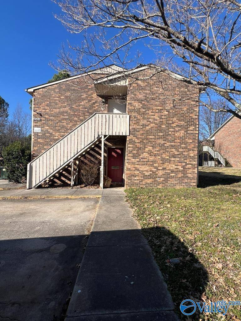 Huntsville, AL 35816,4902 Cotton Row NW