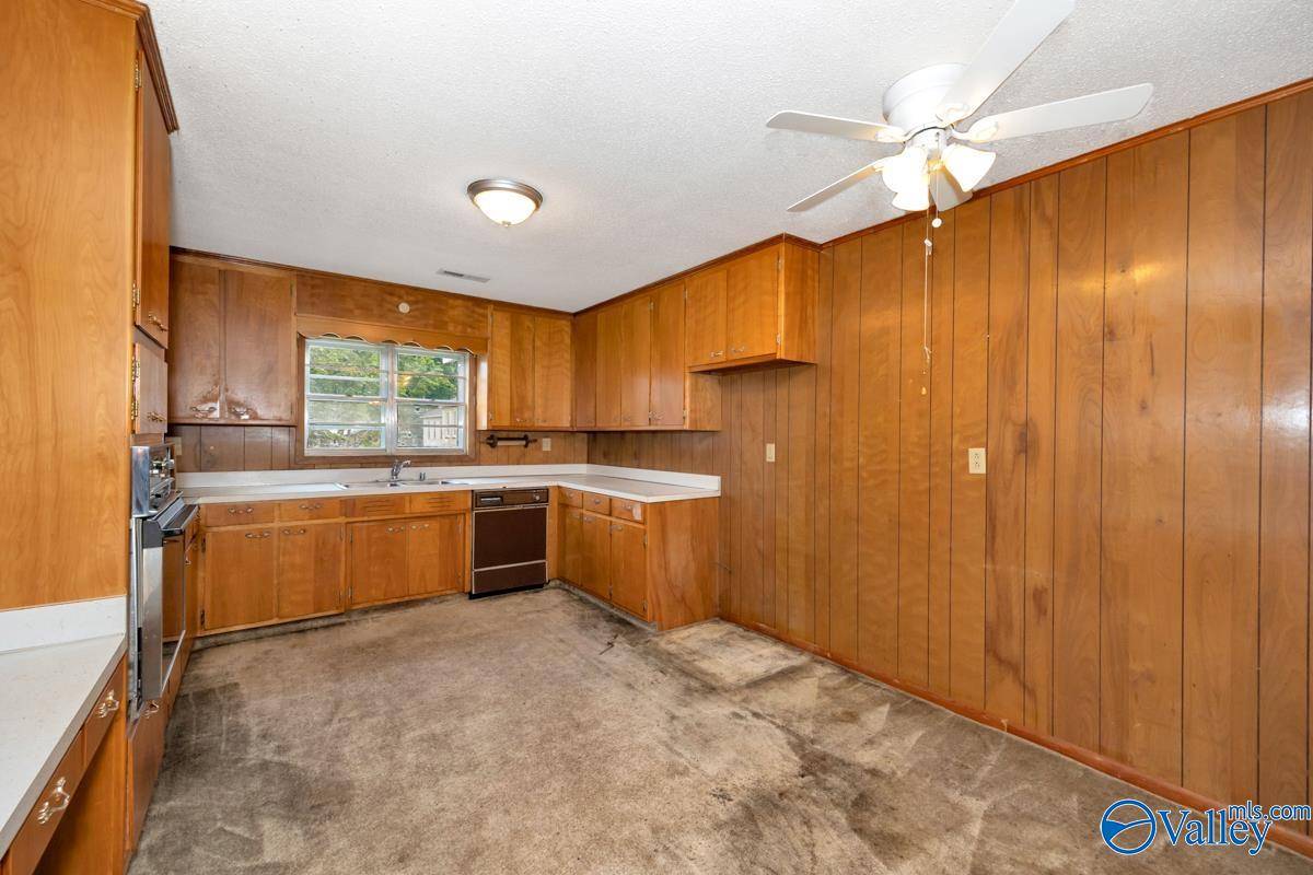 Paint Rock, AL 35764,81 Williamson Street