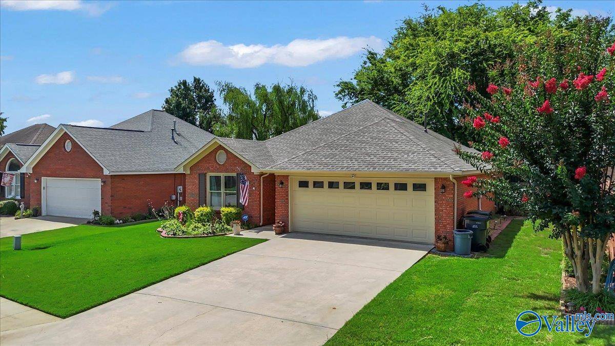 Decatur, AL 35603,1627 Stone River Place SW