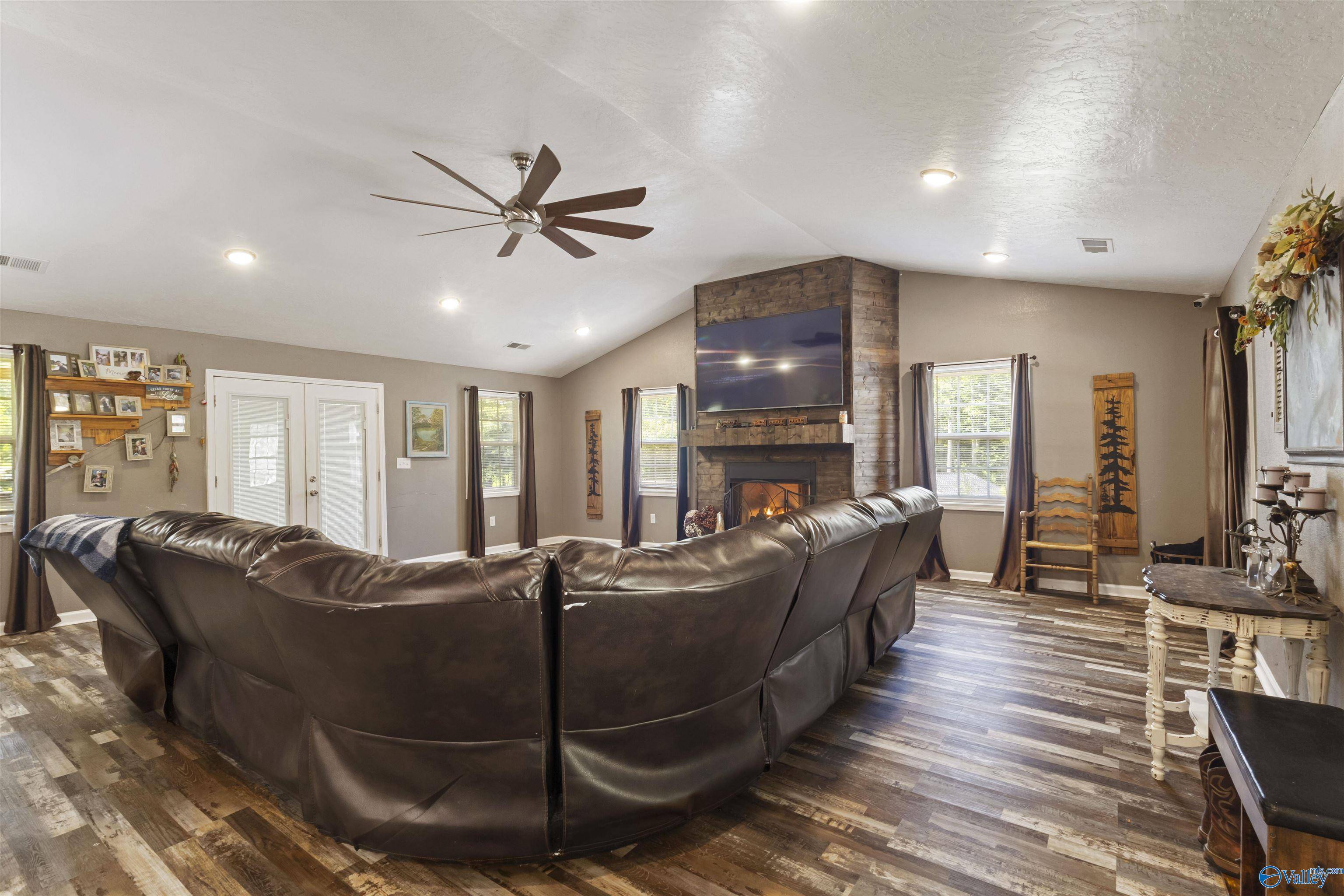 Attalla, AL 35954,703 Old Sheffield Gap Road