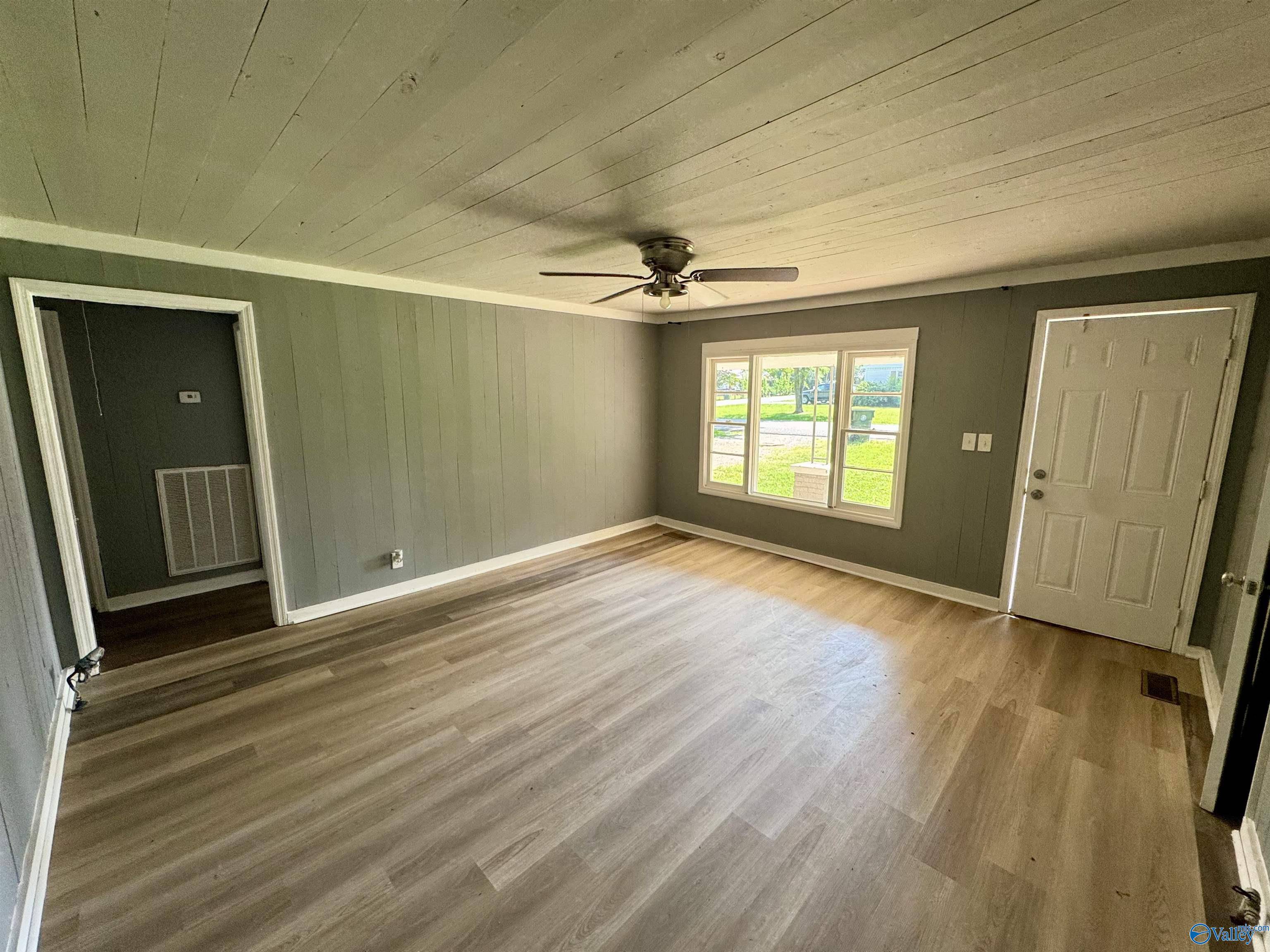 Athens, AL 35611,609 Horton Street