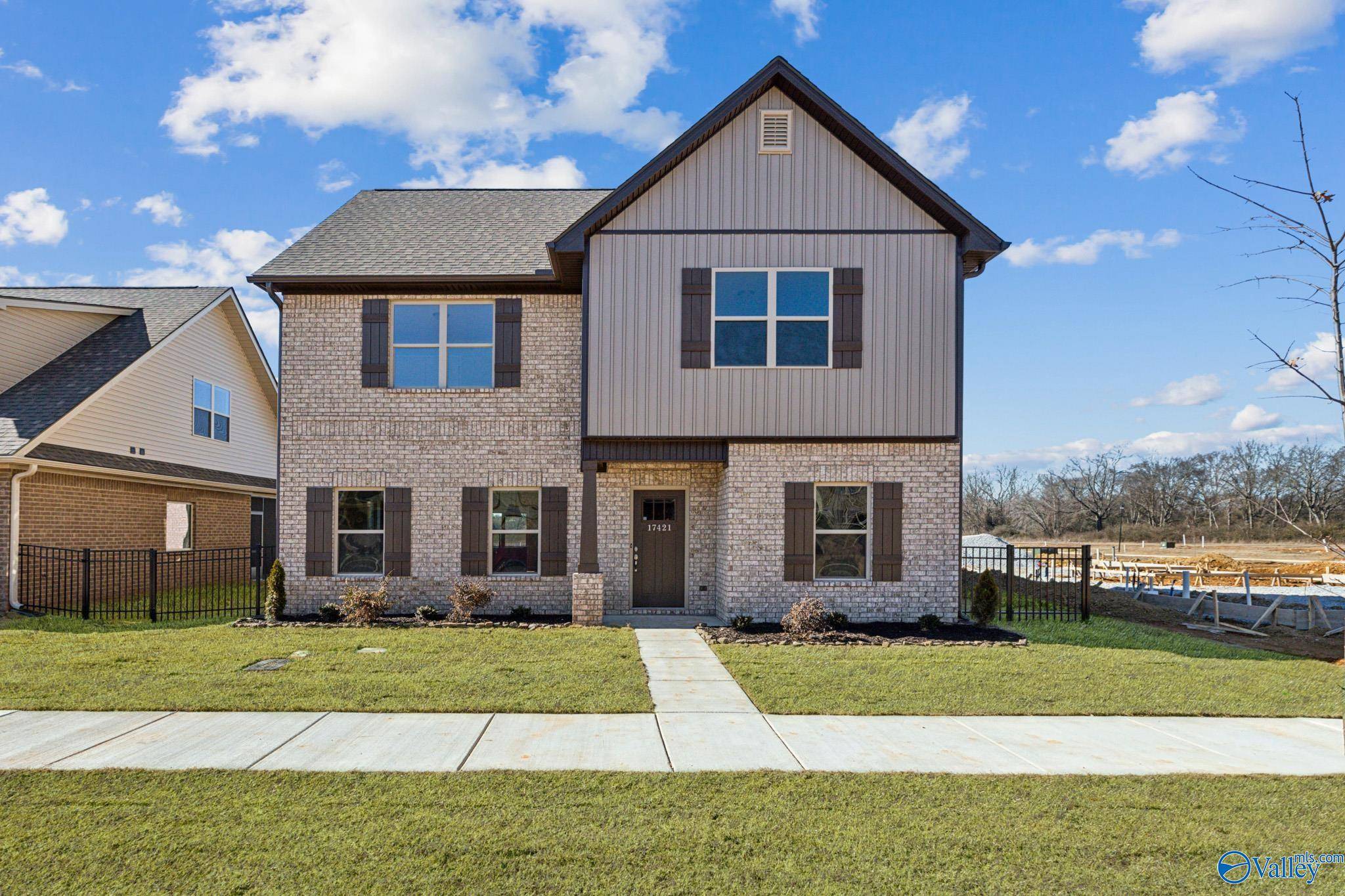 Athens, AL 35611,17908 Eastmoor Street