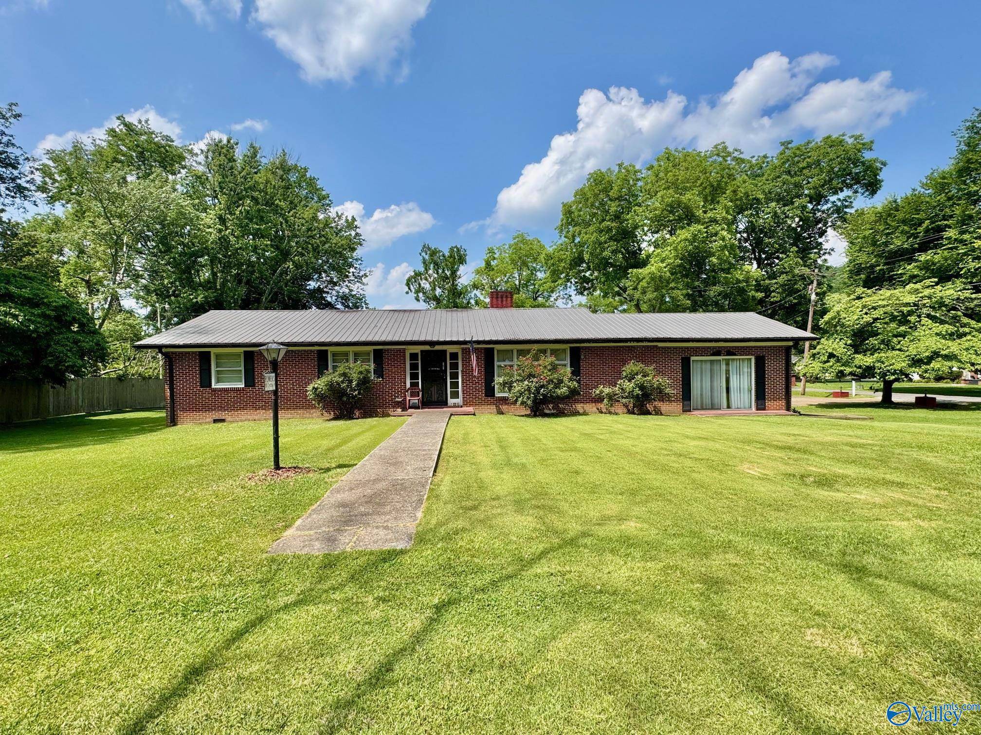 Stevenson, AL 35772,110 Cynthia Place