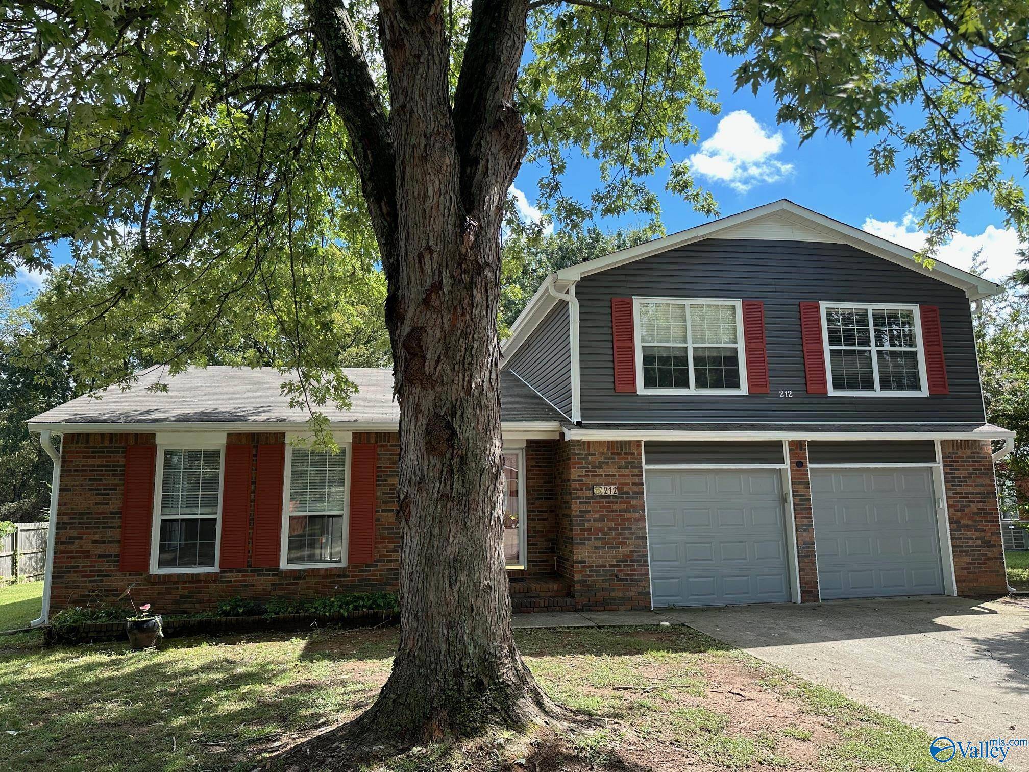 Madison, AL 35758,212 Green Springs Lane