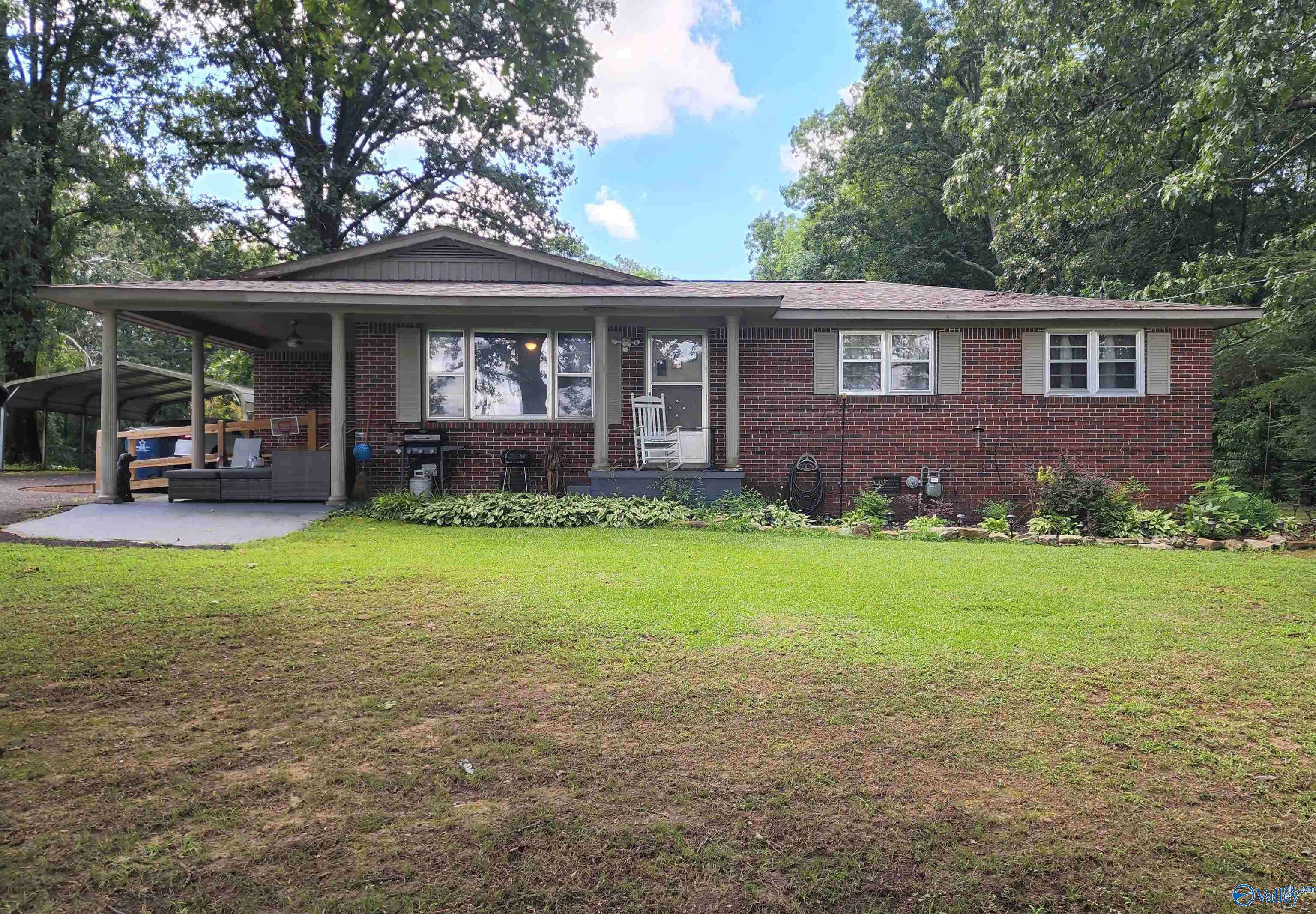 Arab, AL 35016,280 Briarwood Drive