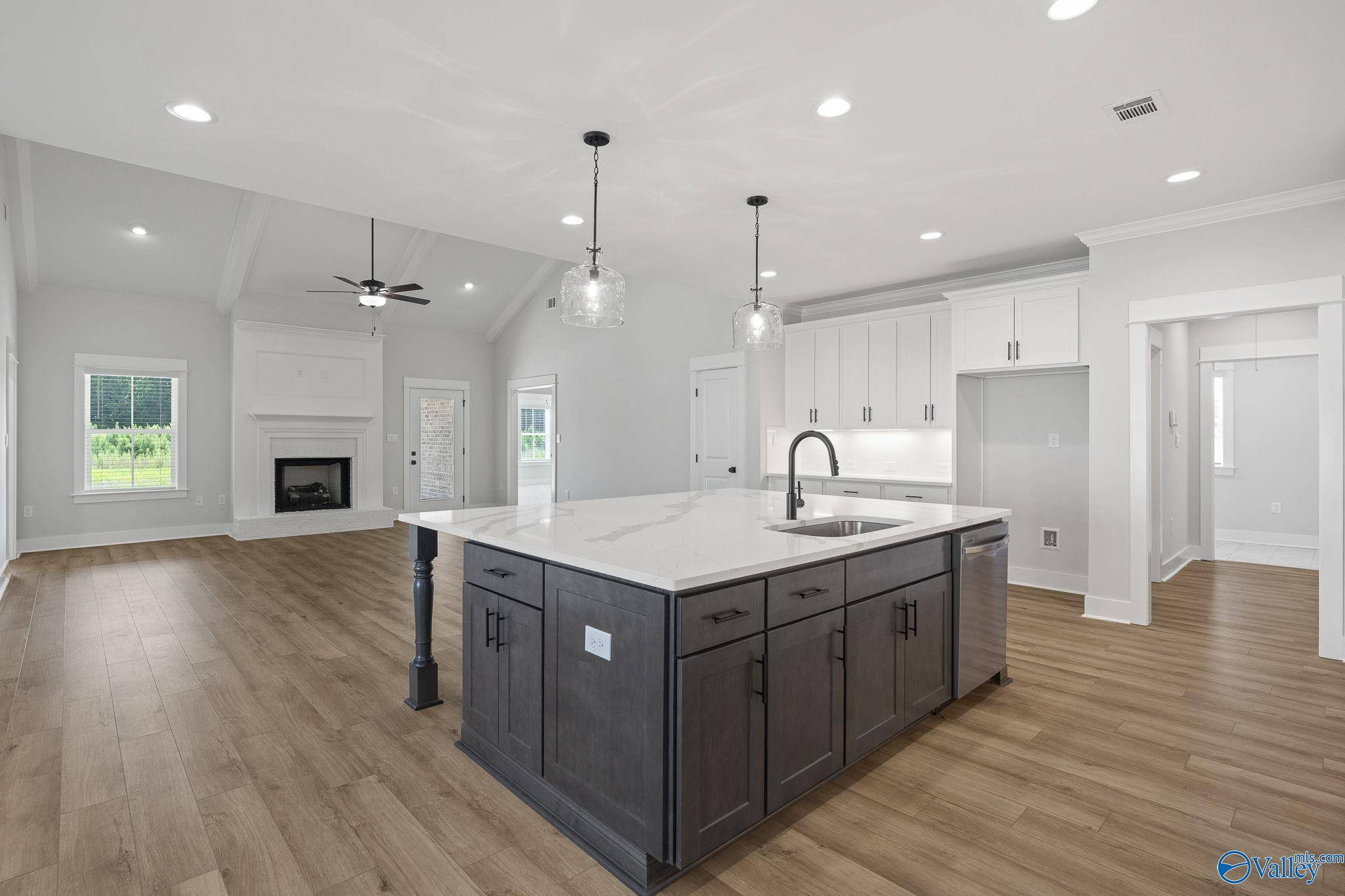 Athens, AL 35613,16429 Hamilton Place