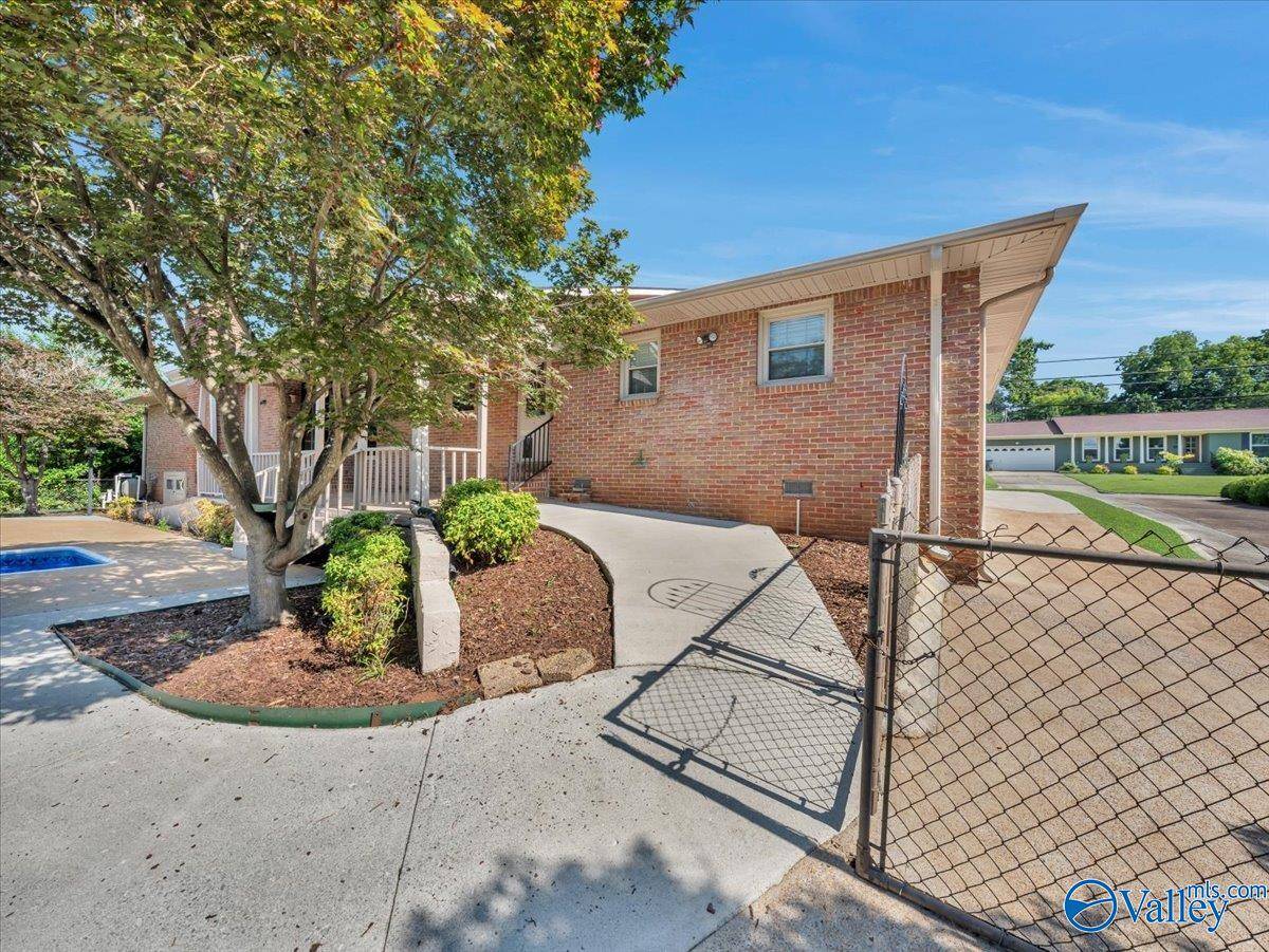 Huntsville, AL 35811,1804 Rosalie Ridge Drive