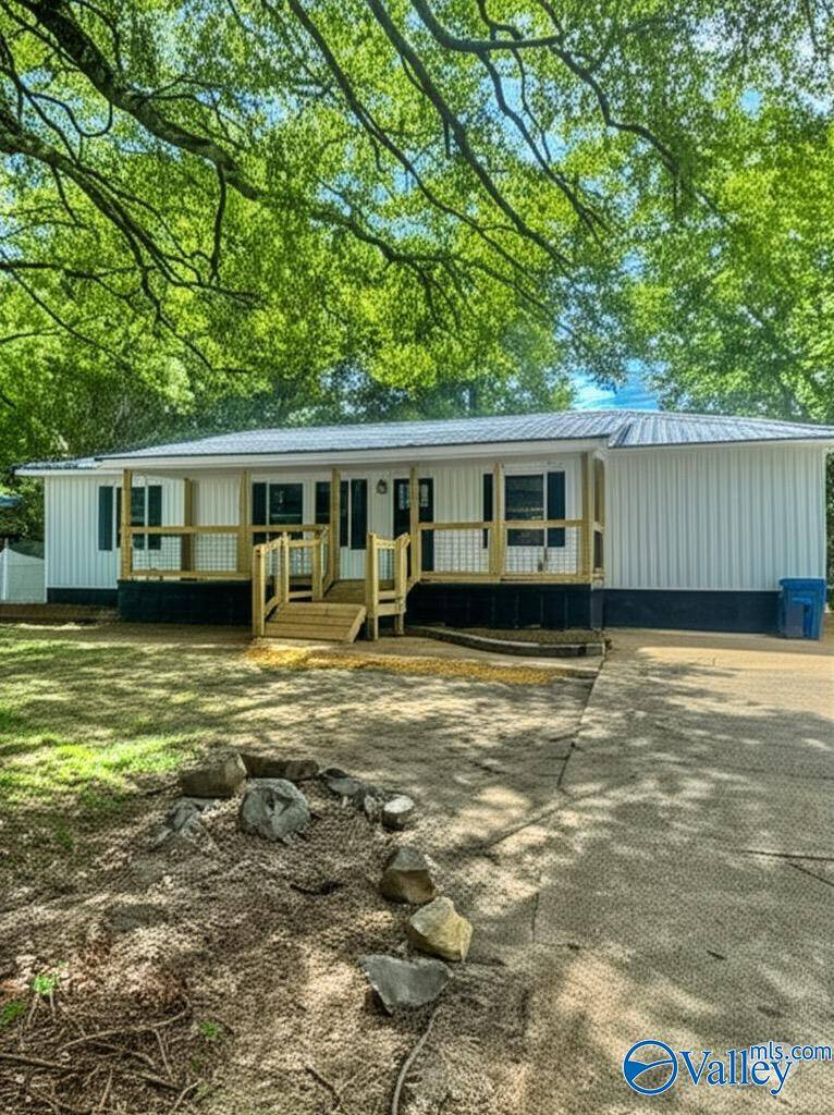 Attalla, AL 35954,405 Stewart Avenue SE