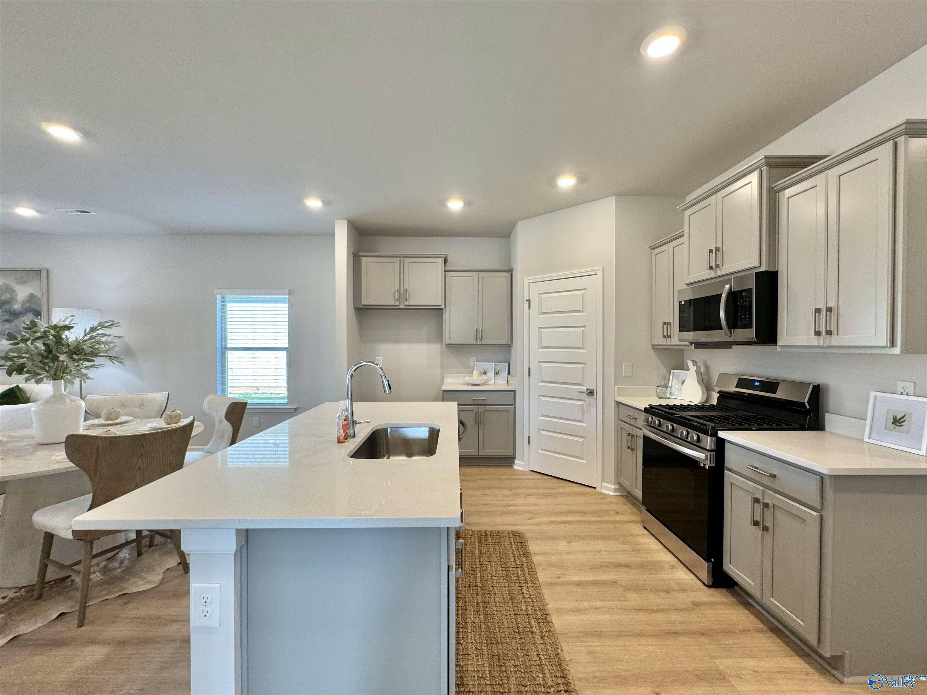 Athens, AL 35613,15590 Tillane Park Drive