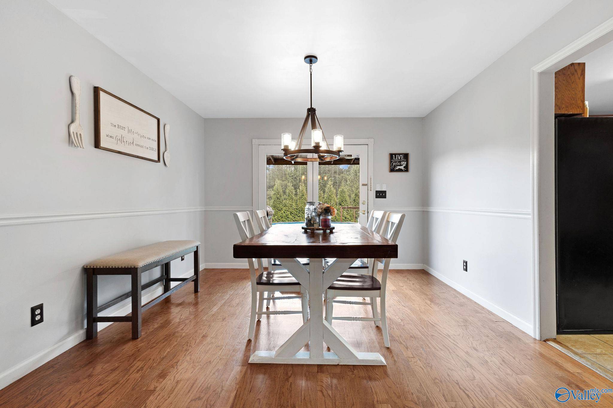 Guntersville, AL 35976,997 Fairview Drive