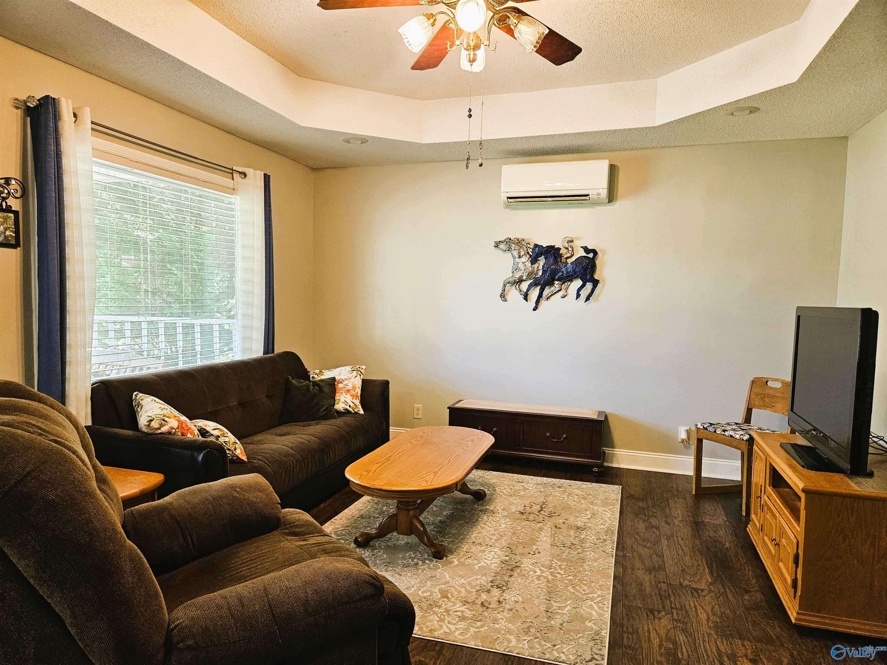 Somerville, AL 35670,309 Nelson Hollow Road