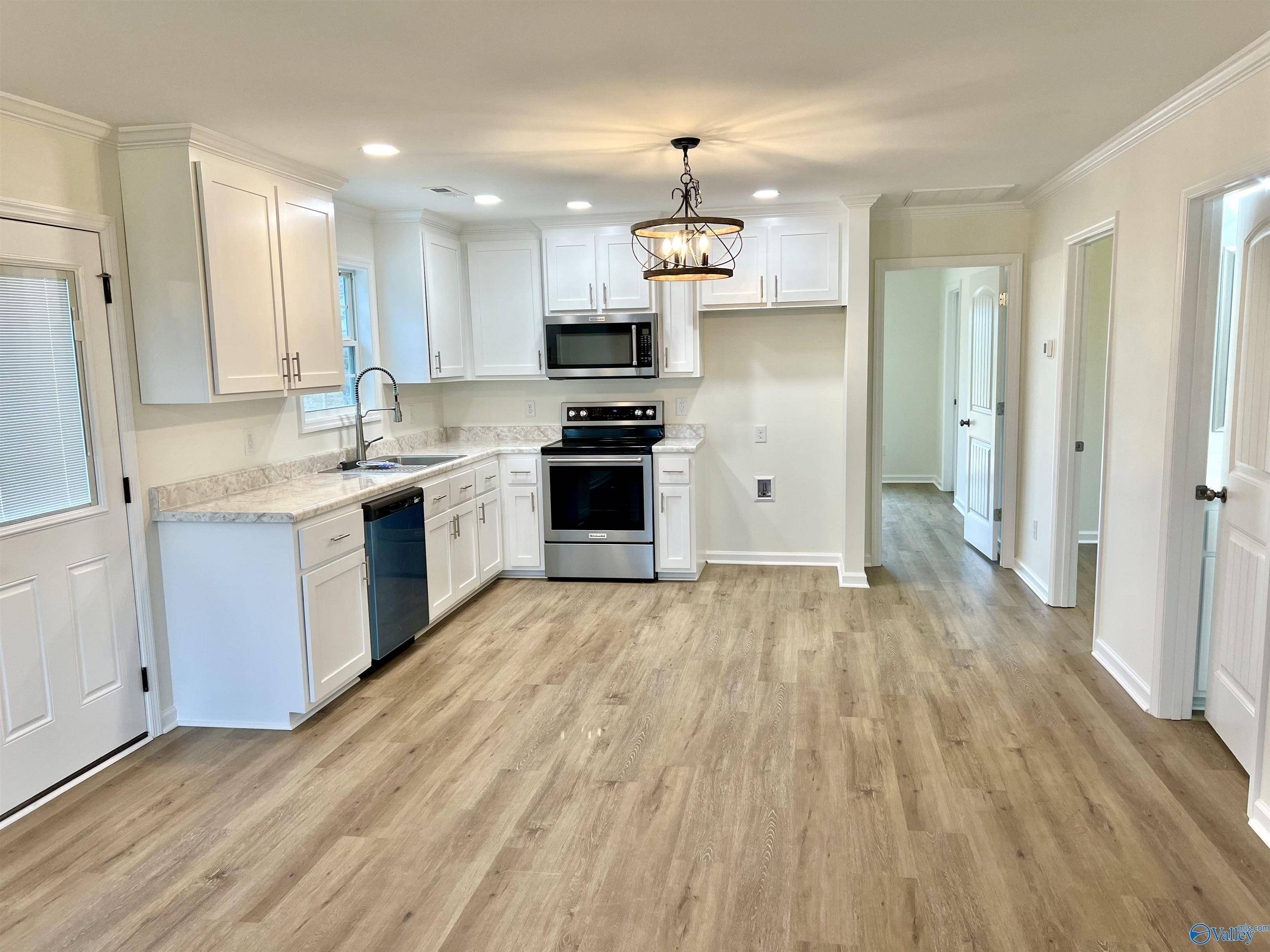 Athens, AL 35611,12530 Sommers Road