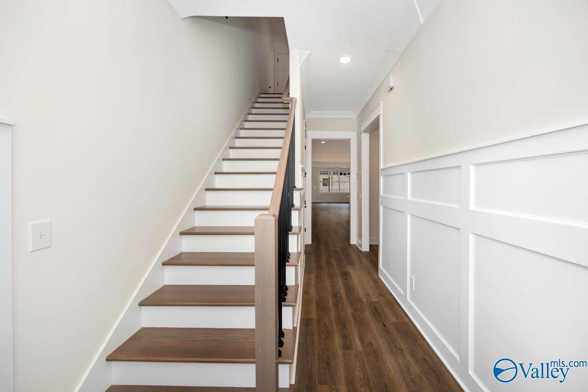 Owens Cross Roads, AL 35763,7812 Lake Walk Way